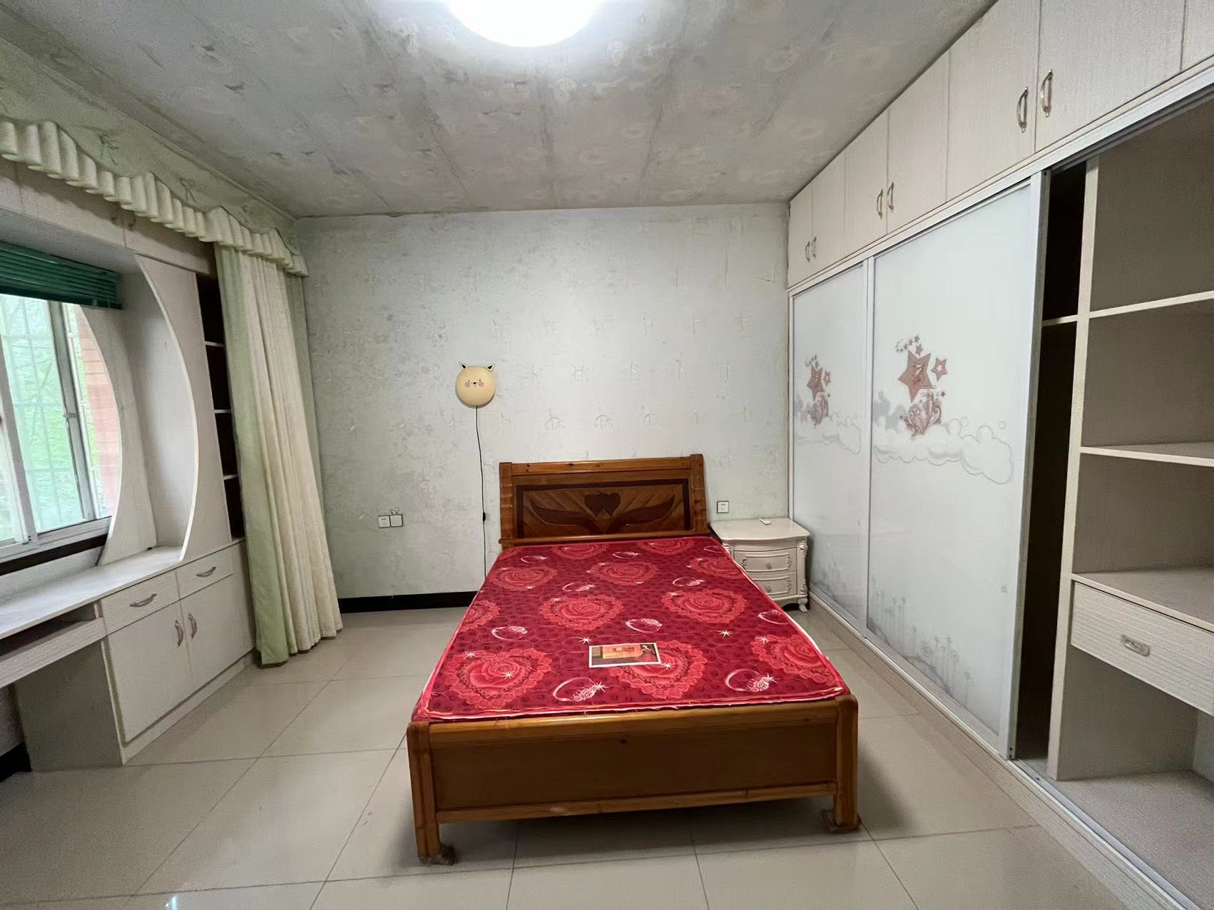 碧野华庭 3室2厅2卫 56.00万 碧野华庭 3室2厅2卫 56.00万室内图