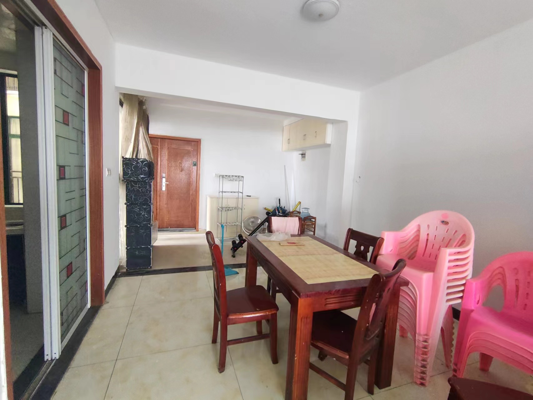 经世皇城 3室2厅1卫 49.80万 经世皇城 3室2厅1卫 49.80万室内图