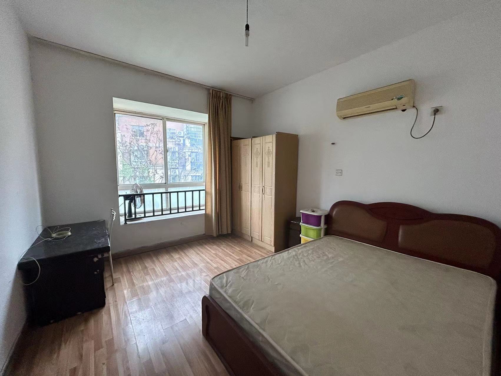 玫瑰名城丁香苑 3室2厅2卫 53.80万 玫瑰名城丁香苑 3室2厅2卫 53.80万室内图