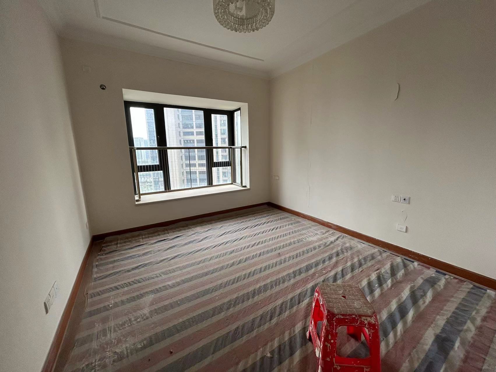 恒大林溪郡 3室2厅2卫 70.00万 恒大林溪郡 3室2厅2卫 70.00万室内图