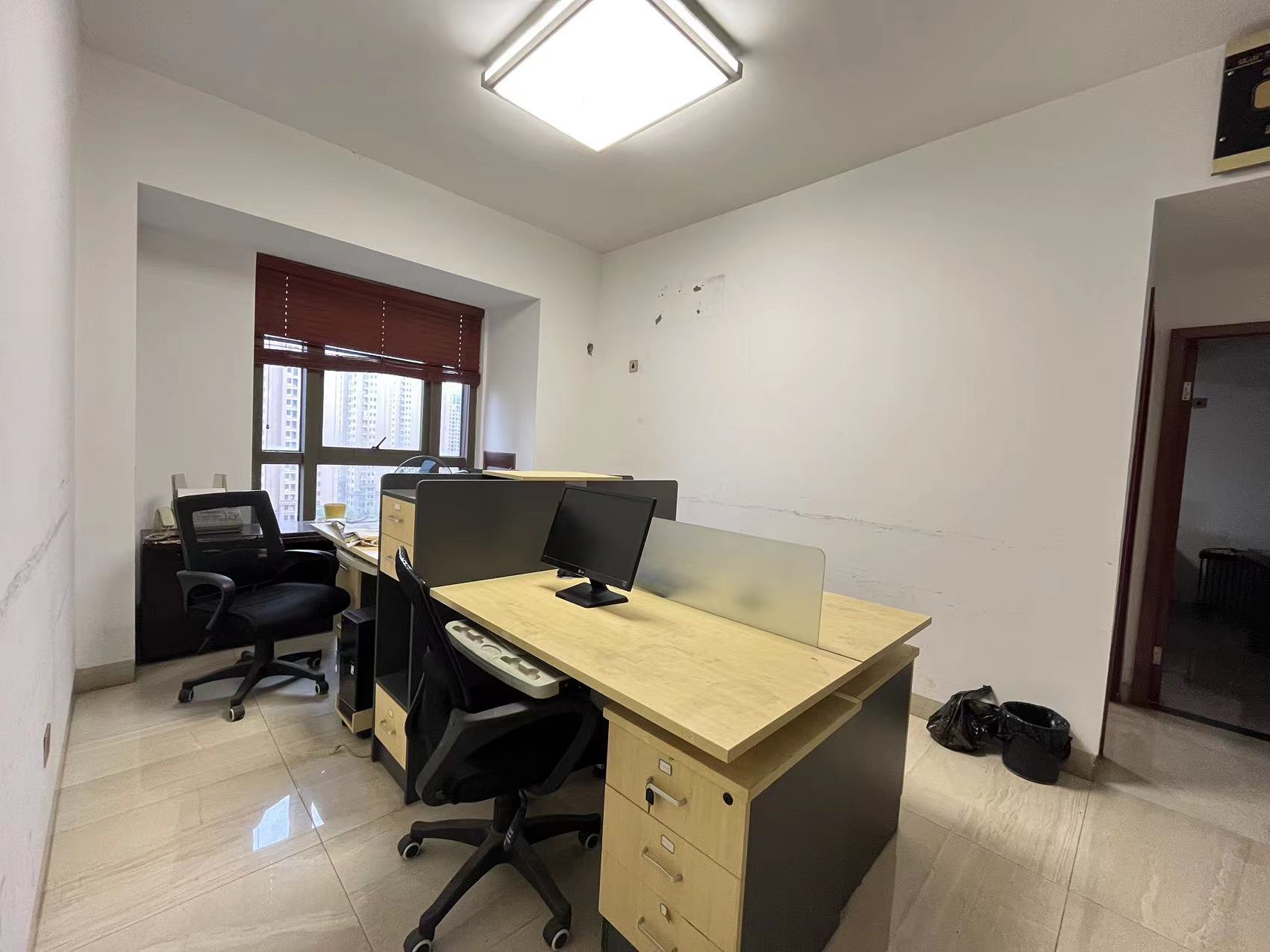 凯旋名门人民中路1006号 2室1厅1卫 32.80万 凯旋名门人民中路1006号 2室1厅1卫 32.80万室内图