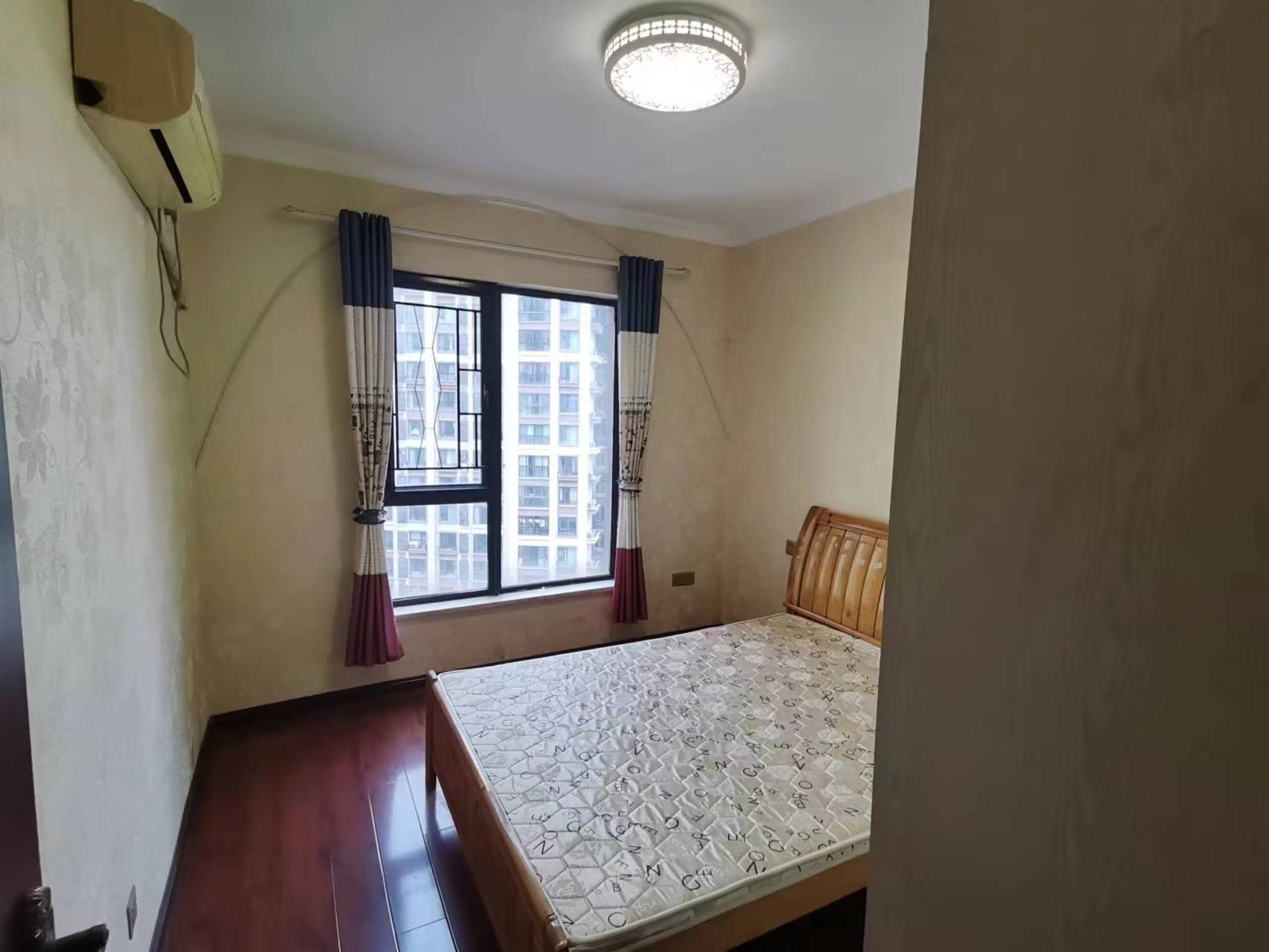 三一歌雅郡 3室2厅2卫 72.80万 三一歌雅郡 3室2厅2卫 72.80万室内图