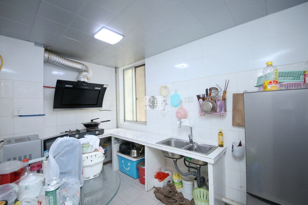 雄踞都市東家  3室1廳1衛(wèi)   99.80萬