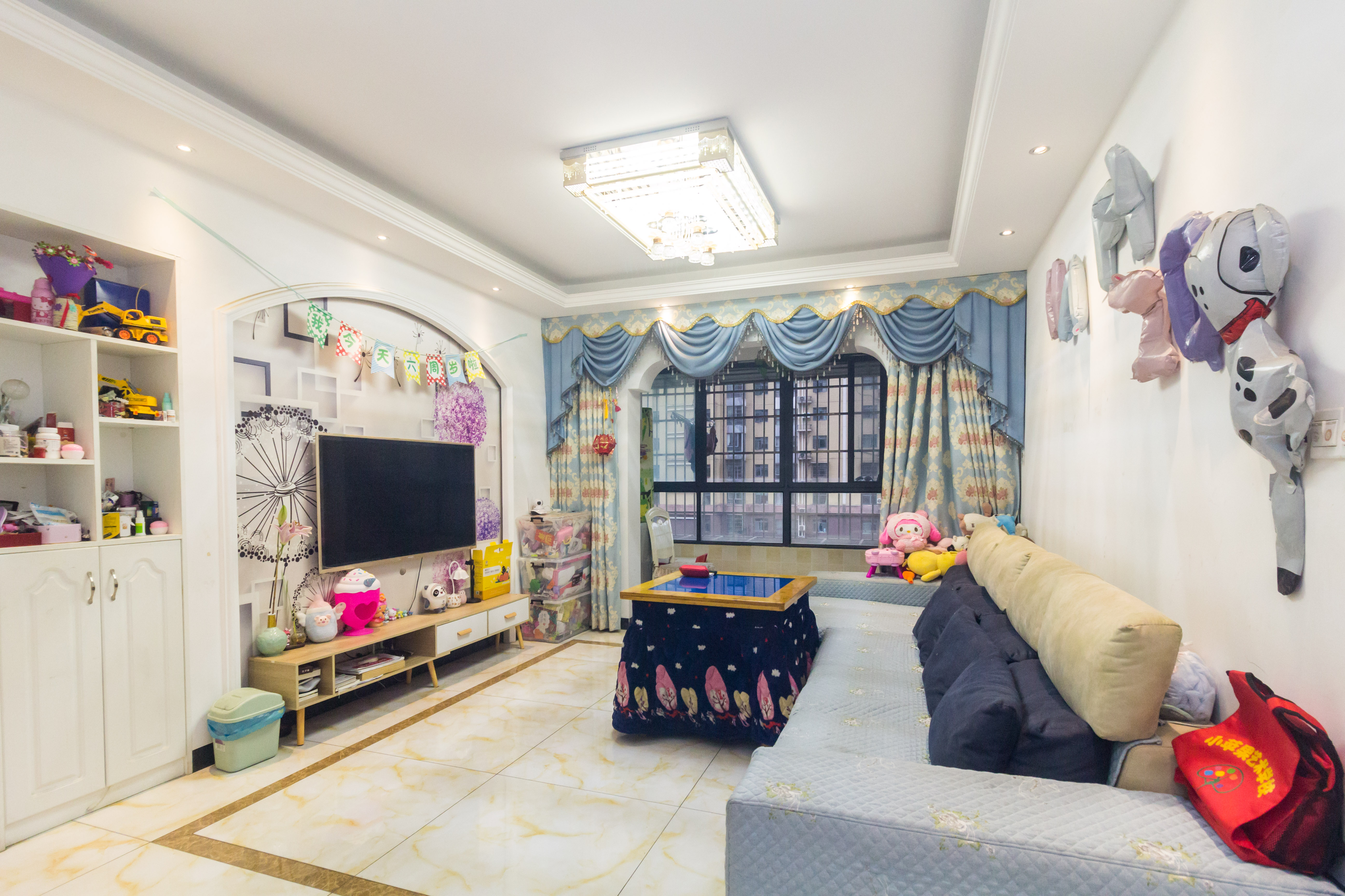 中国铁建国际城二期 3室2厅1卫 76.80万 中国铁建国际城二期 3室2厅1卫 76.80万客厅