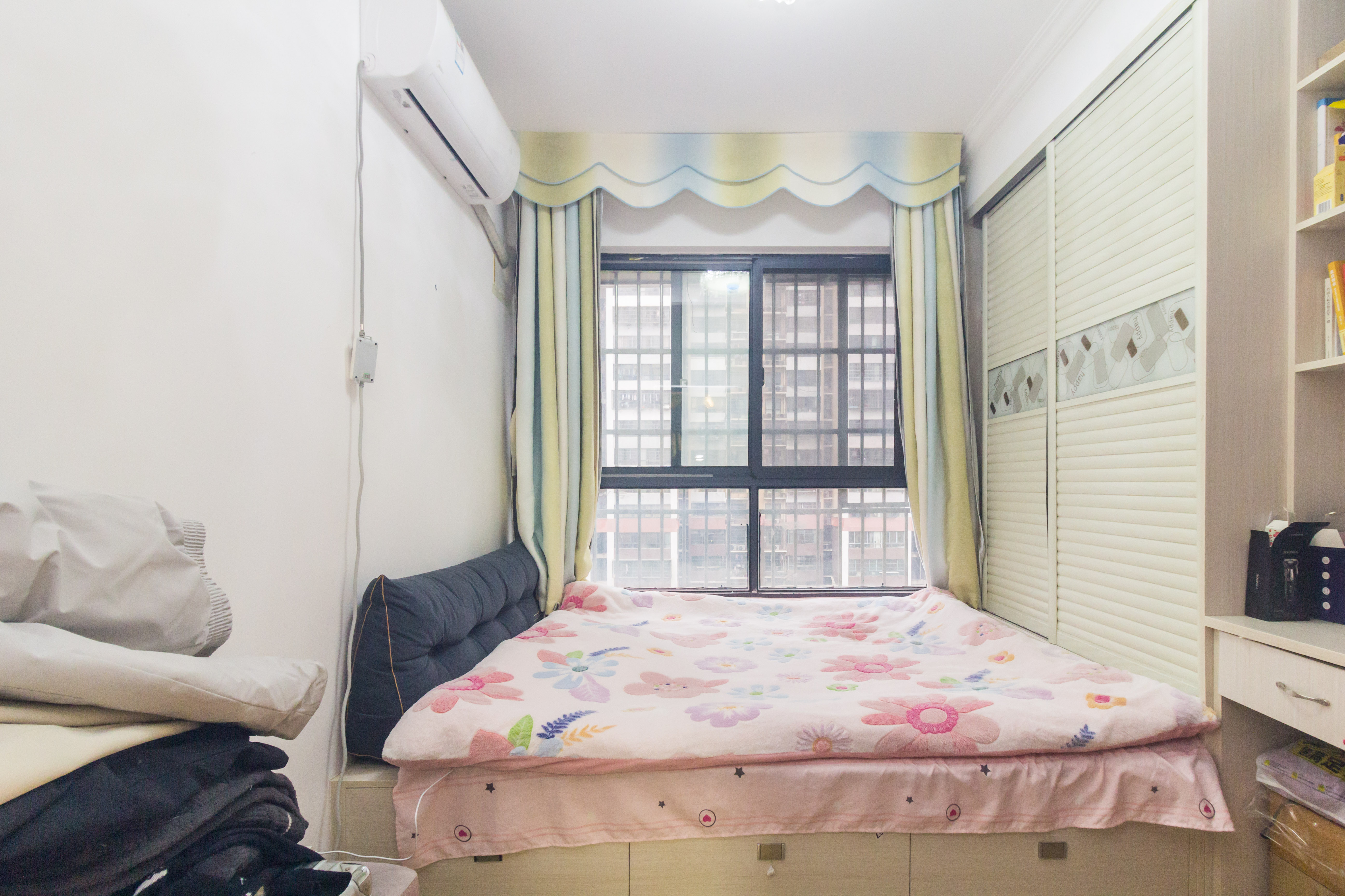 中国铁建国际城二期 3室2厅1卫 76.80万 中国铁建国际城二期 3室2厅1卫 76.80万卧室