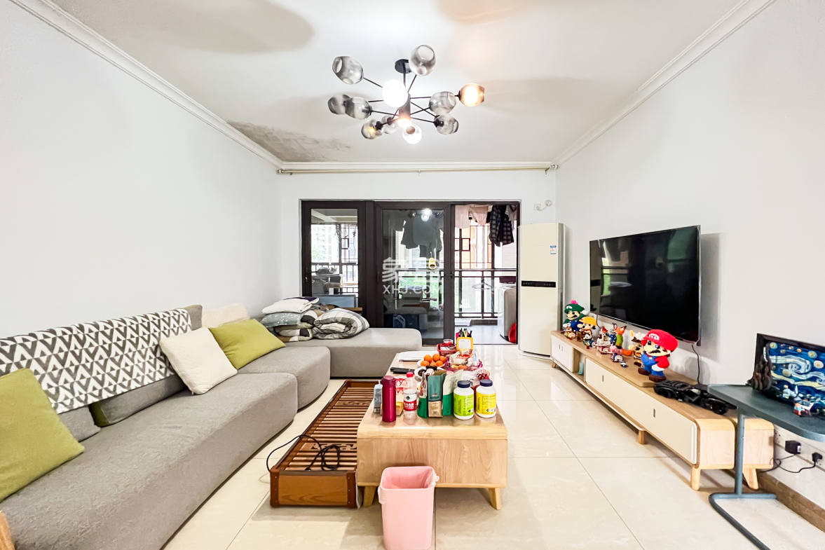 时代倾城一期 3室2厅1卫 112.00万 时代倾城一期 3室2厅1卫 112.00万客厅