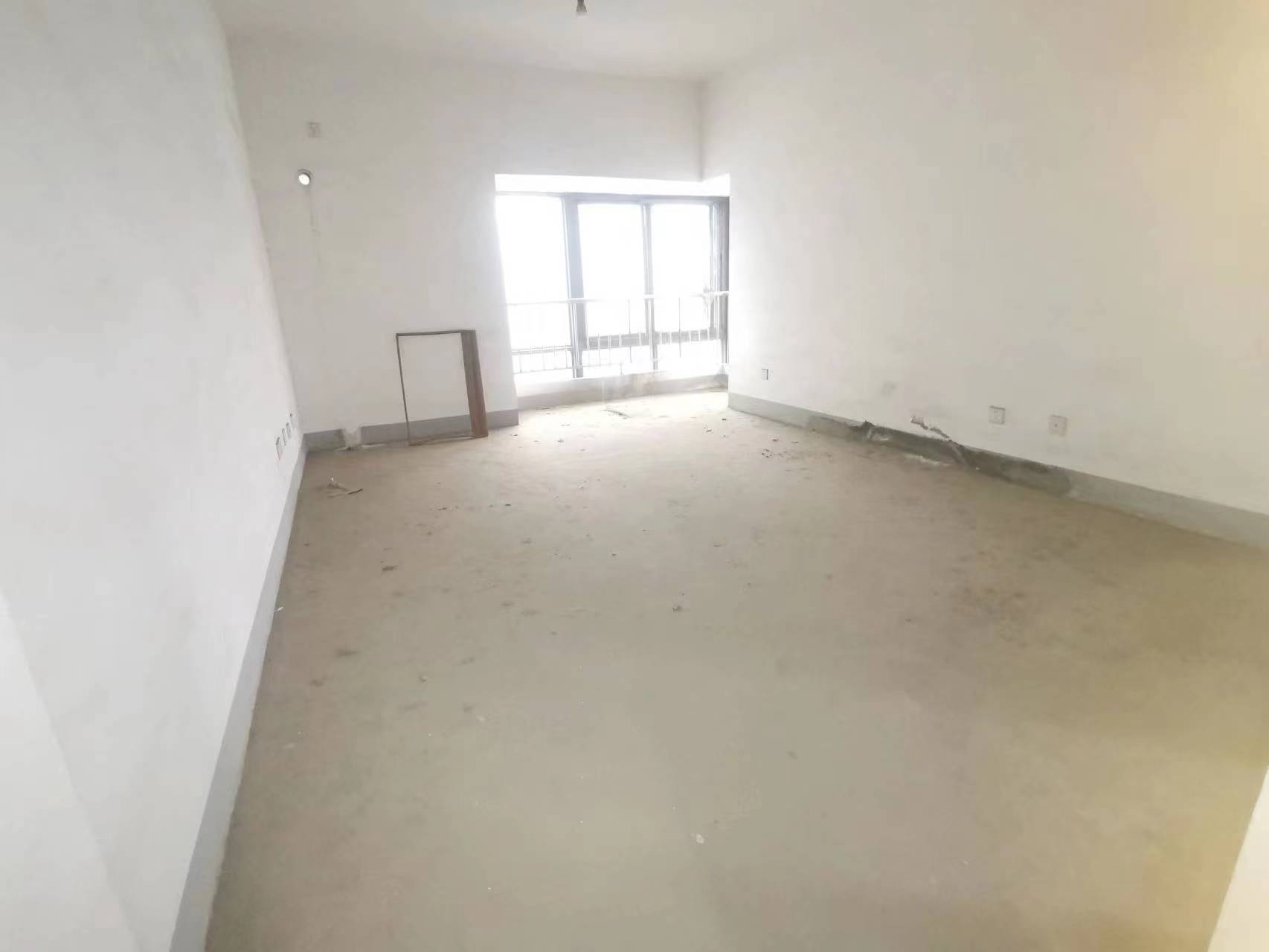 紫苑江岸 4室2厅2卫 51.80万 紫苑江岸 4室2厅2卫 51.80万室内图