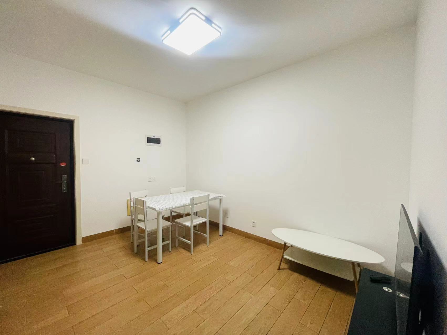 栗雨香堤 1室1厅1卫 30.8万 栗雨香堤 1室1厅1卫 30.8万室内图