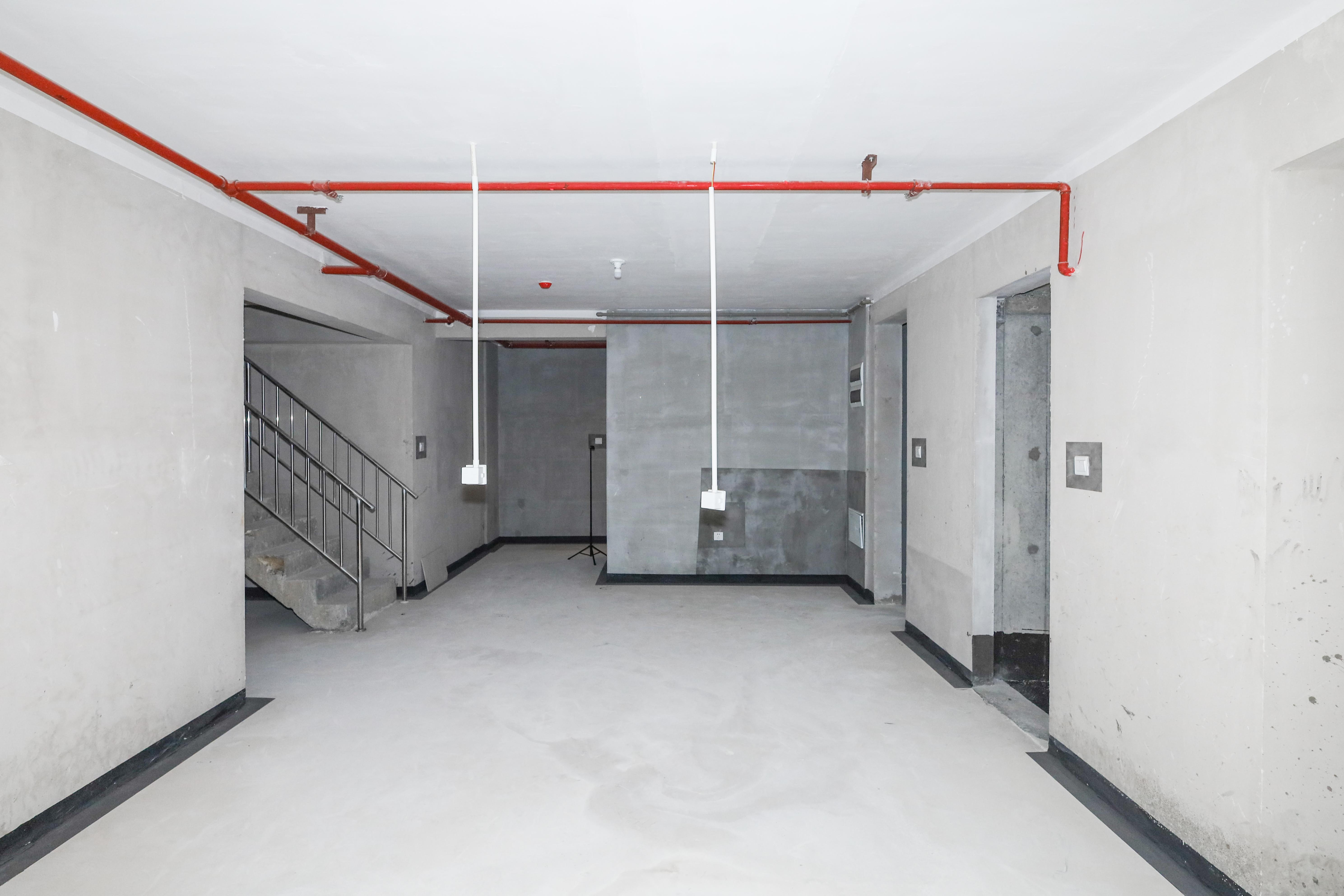 建发央著  4室2厅2卫   290.00万客厅