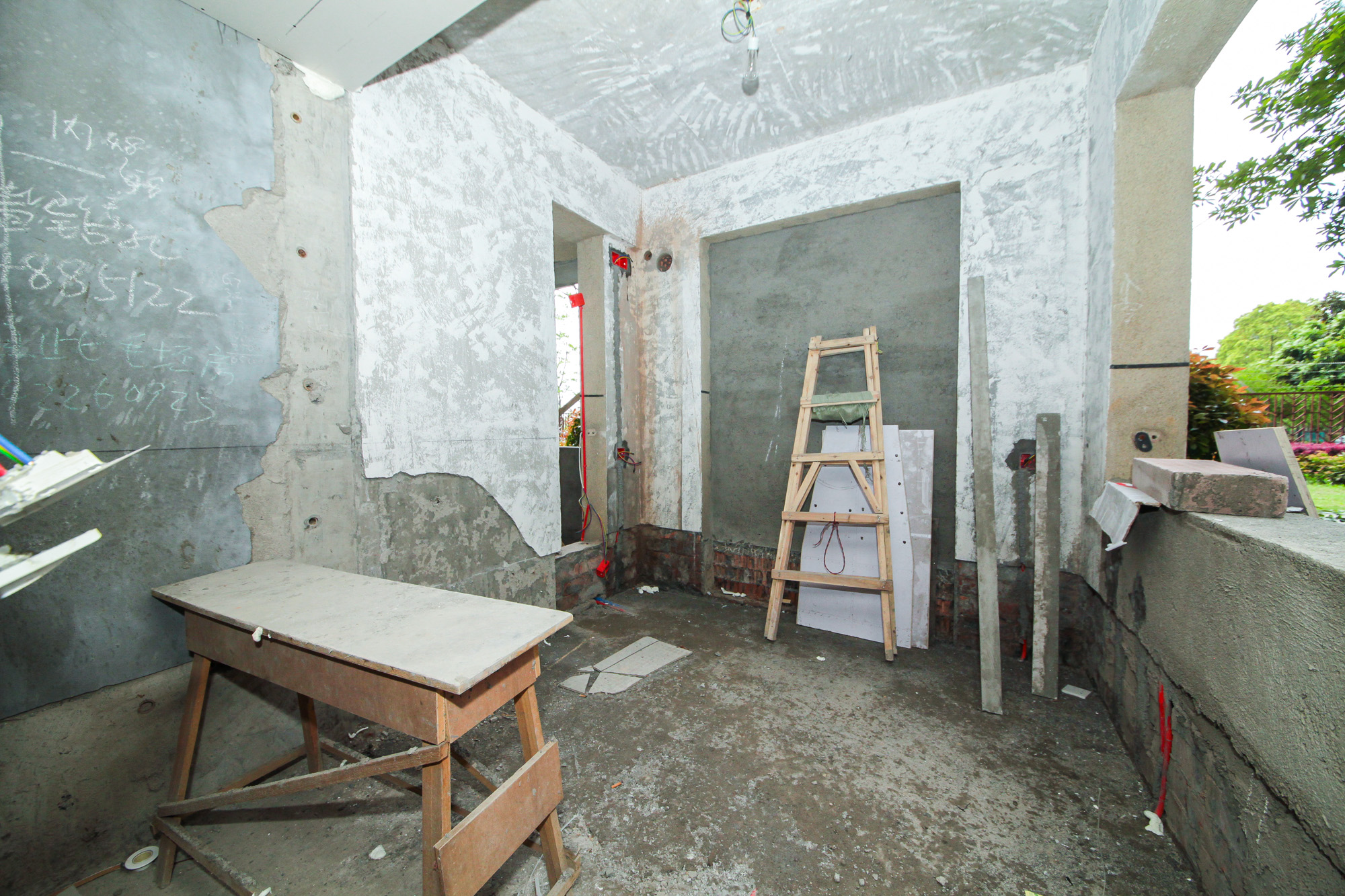 国泰九龙湾 4室2厅2卫 98.00万 国泰九龙湾 4室2厅2卫 98.00万卧室