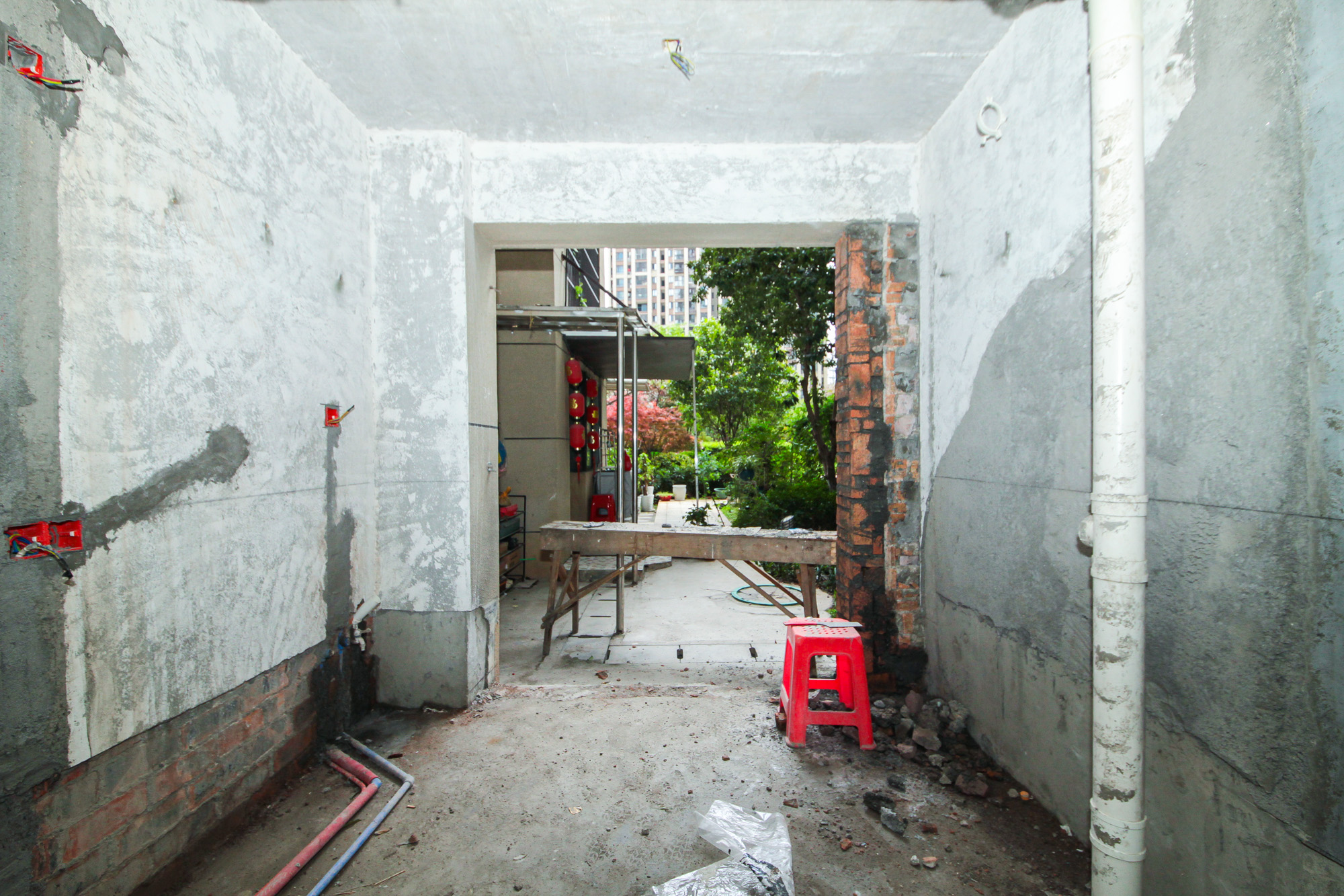 国泰九龙湾 4室2厅2卫 98.00万 国泰九龙湾 4室2厅2卫 98.00万阳台