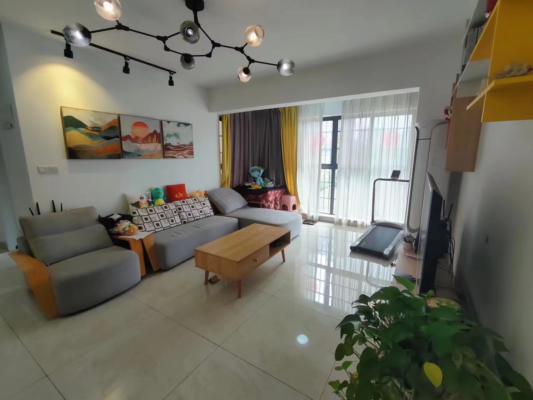 中建御山和苑 4室2厅2卫 83.8万 中建御山和苑 4室2厅2卫 83.8万室内图