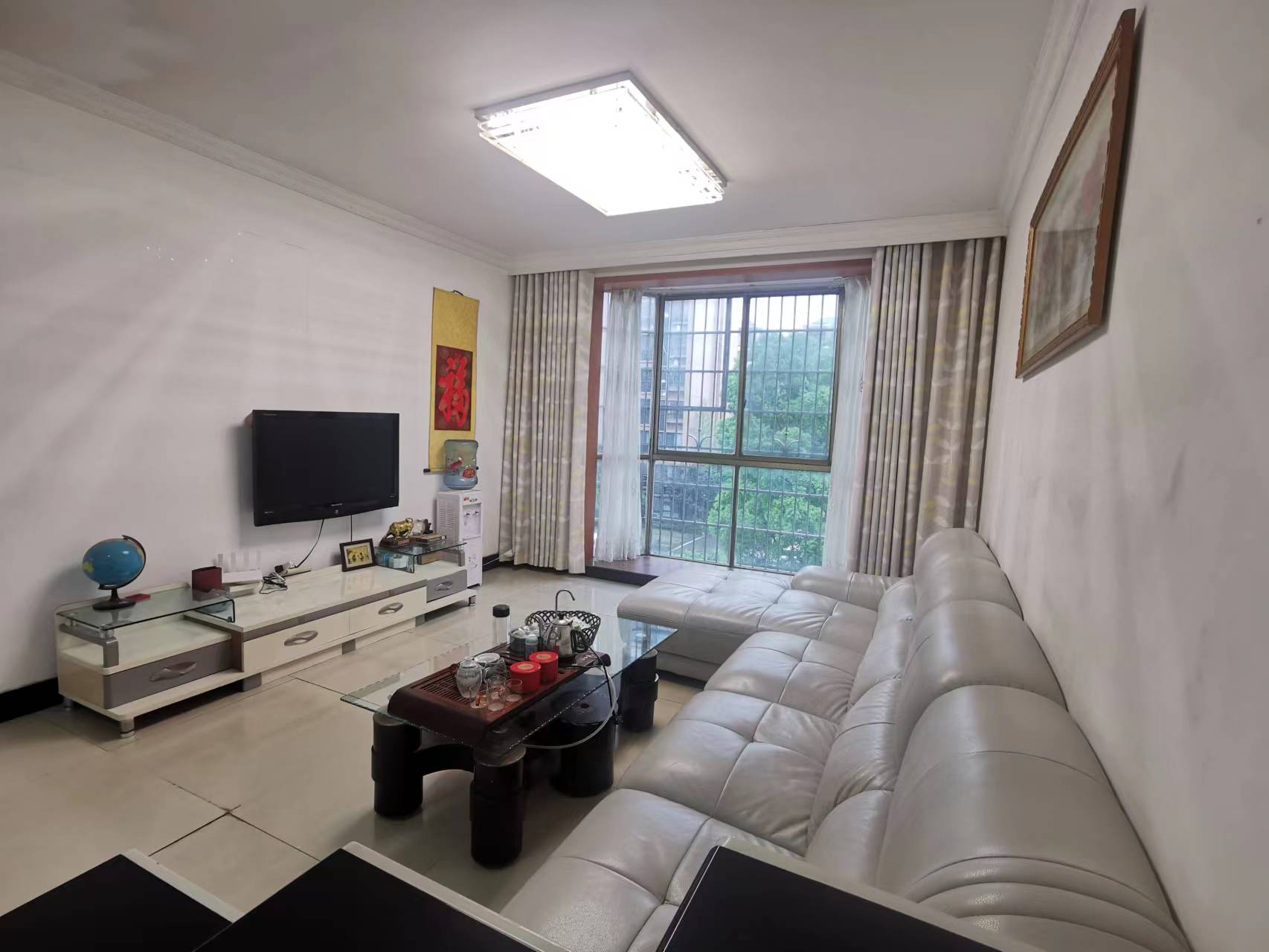 沁园三期春景苑  3室2厅2卫   40.00万 沁园三期春景苑  3室2厅2卫   40.00万