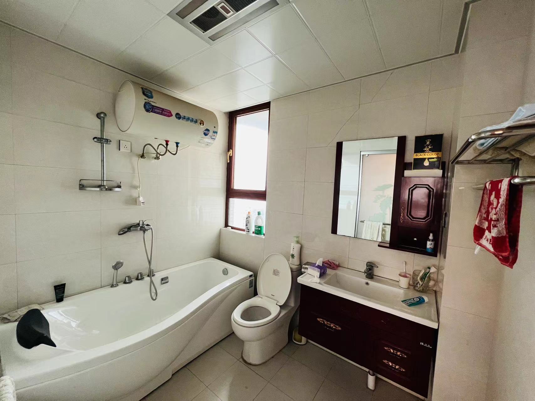 株洲锦绣江山 4室2厅2卫 88.00万 株洲锦绣江山 4室2厅2卫 88.00万室内图