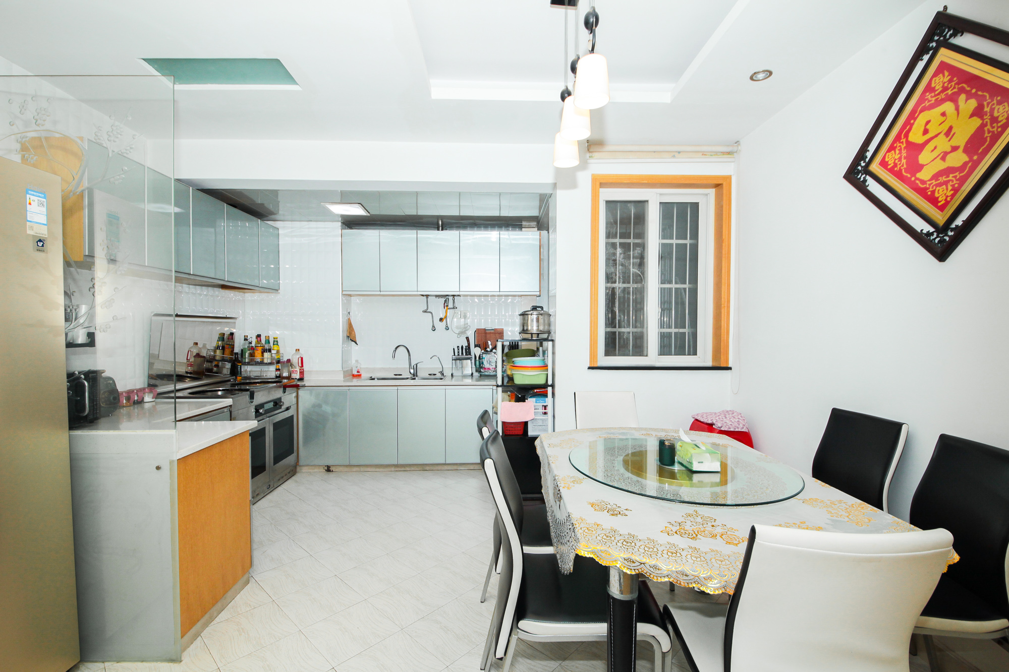 锦璨家园  3室2厅2卫   69.80万 锦璨家园  3室2厅2卫   69.80万客厅