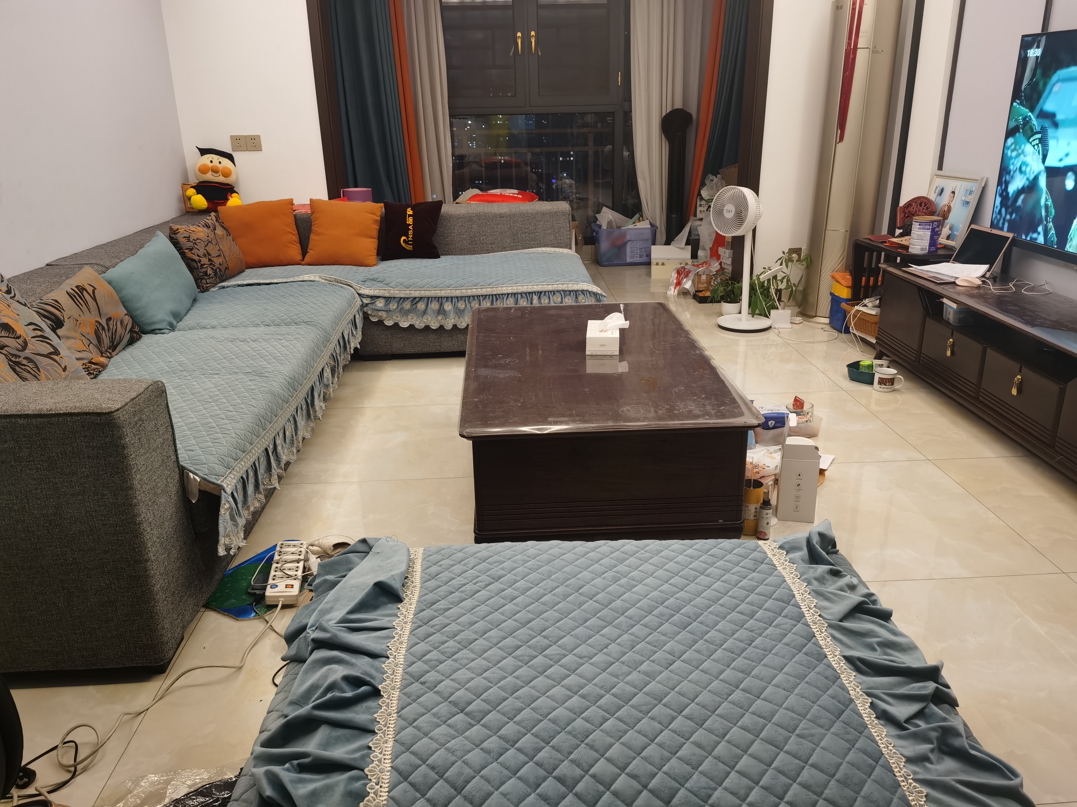 中欧昆仑首府 4室2厅2卫 89.80万 中欧昆仑首府 4室2厅2卫 89.80万室内图