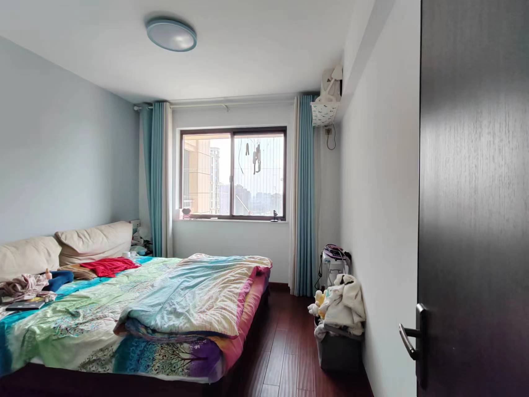 中欧昆仑首府 4室2厅2卫 89.80万 中欧昆仑首府 4室2厅2卫 89.80万室内图