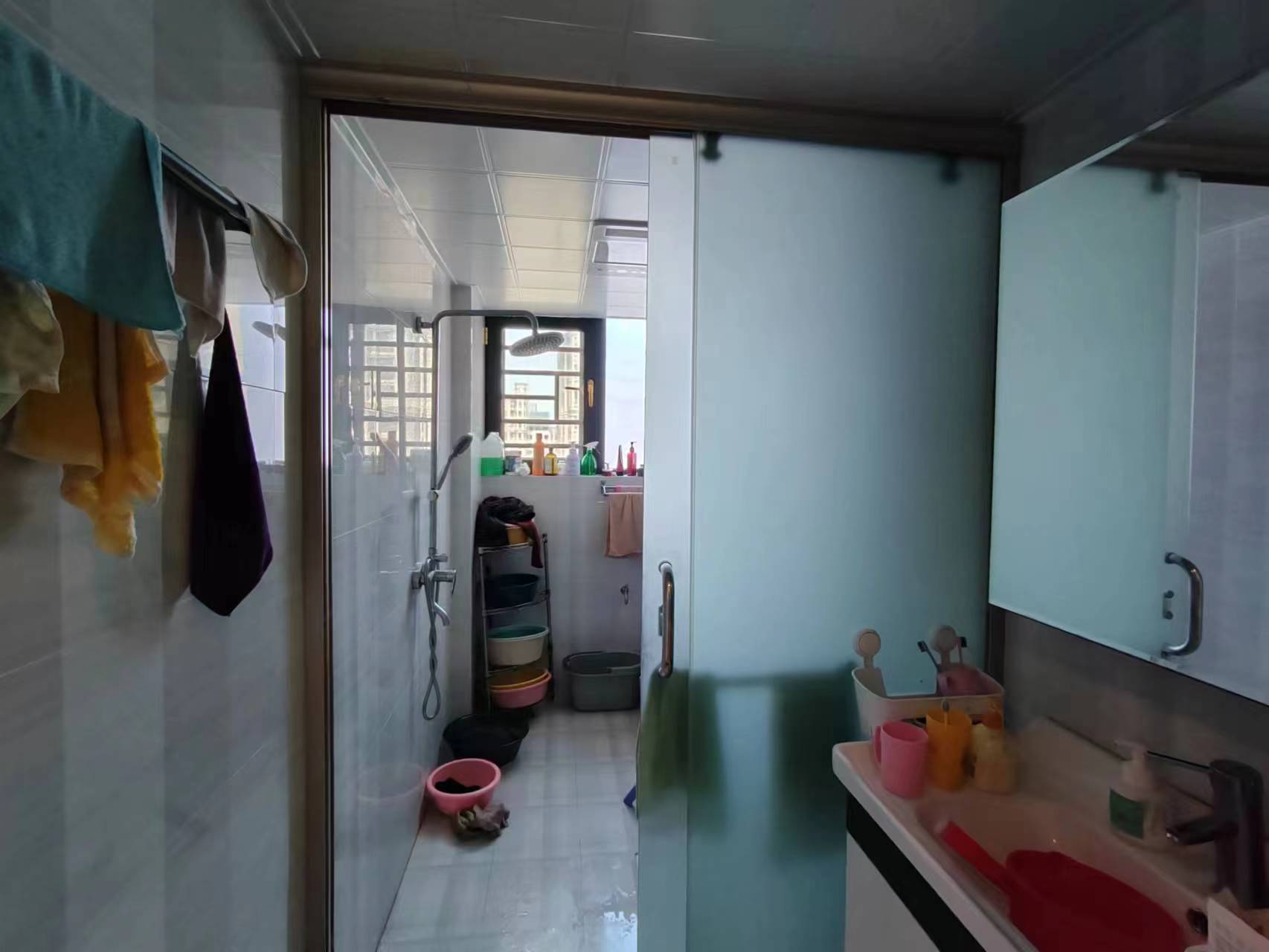 中欧昆仑首府 4室2厅2卫 89.80万 中欧昆仑首府 4室2厅2卫 89.80万室内图