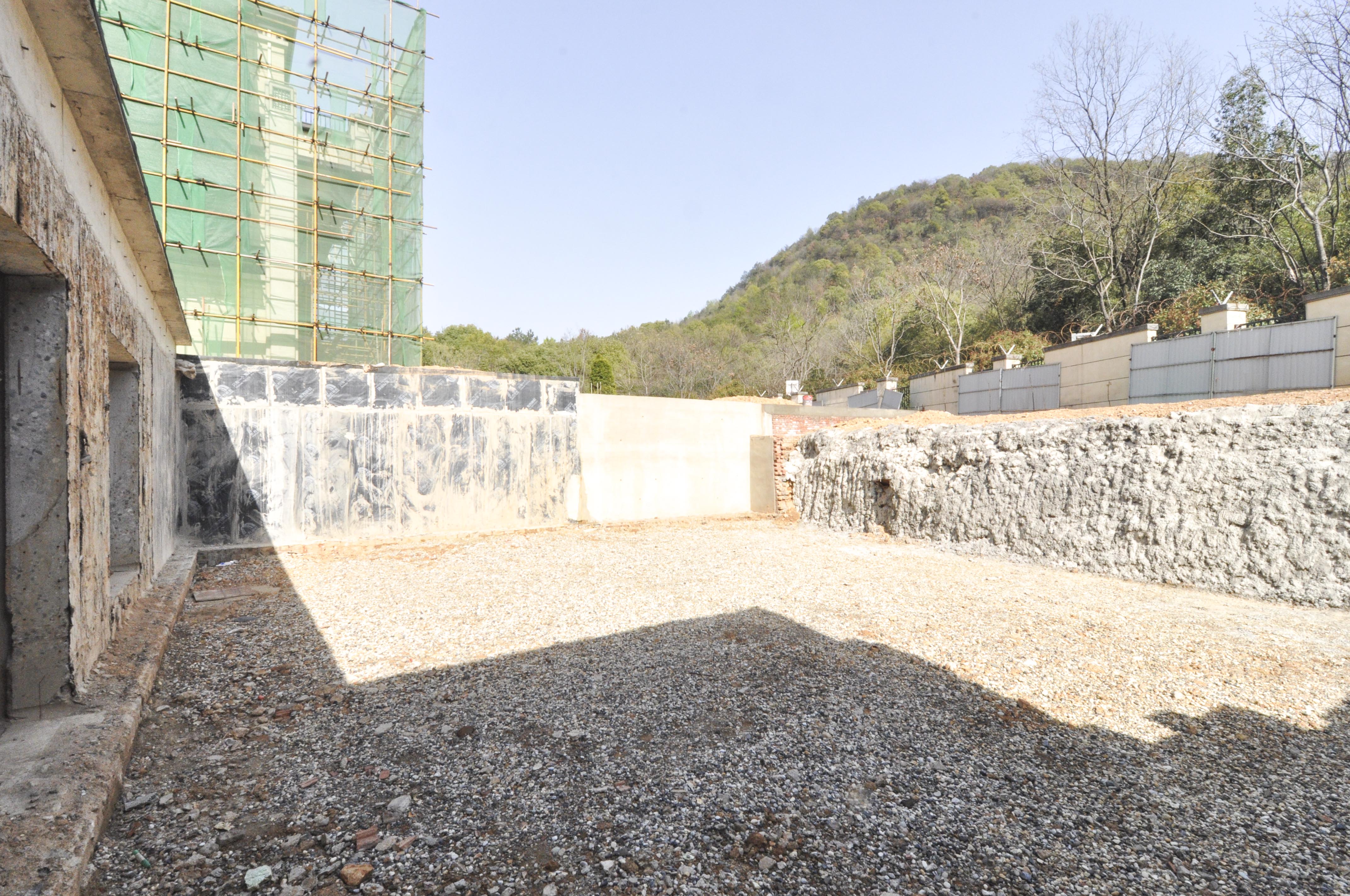 长房梅溪香山  8室4厅6卫   4152.00万其他