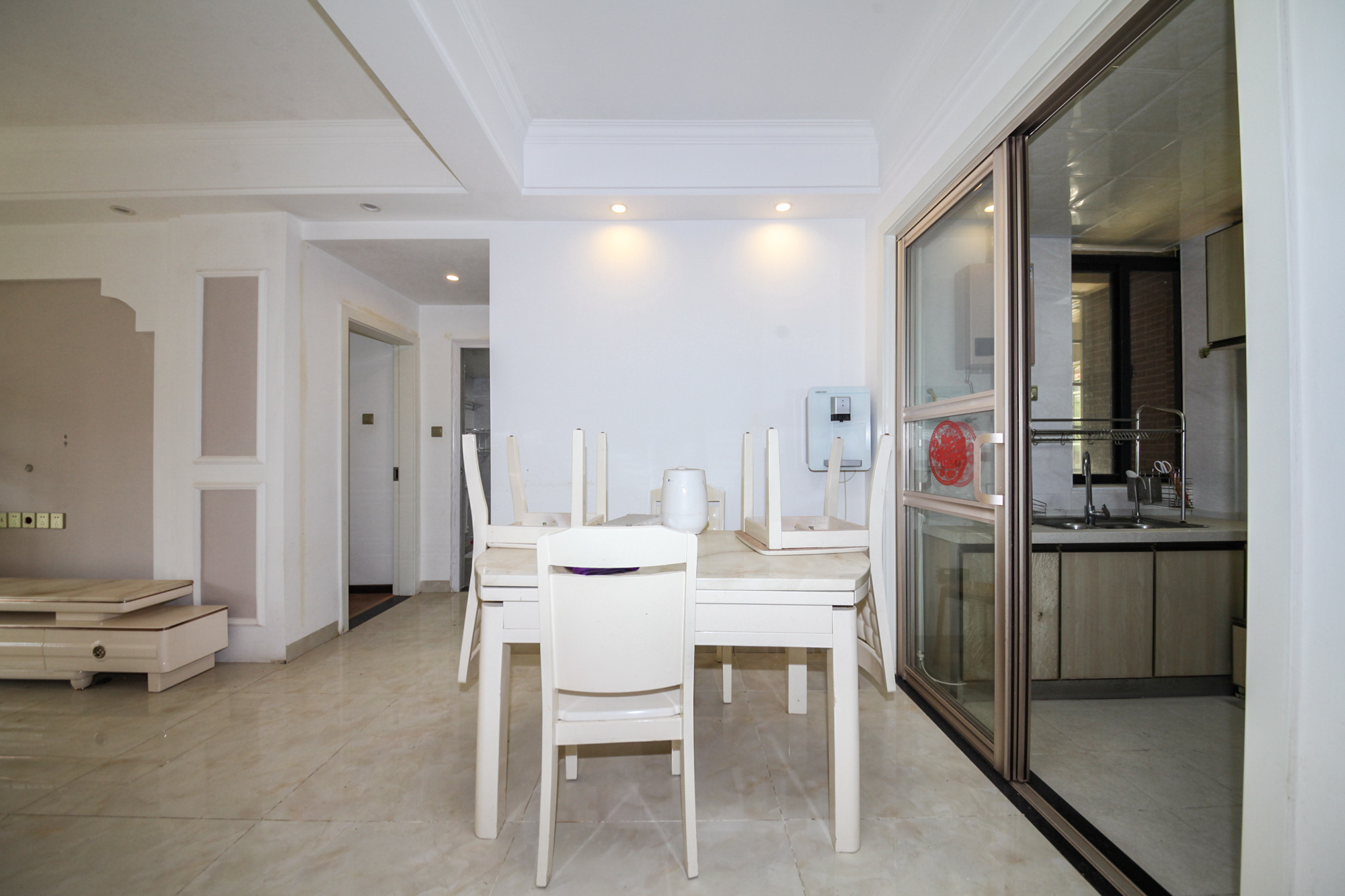 金富星城 3室2厅1卫 65.00万 金富星城 3室2厅1卫 65.00万客厅