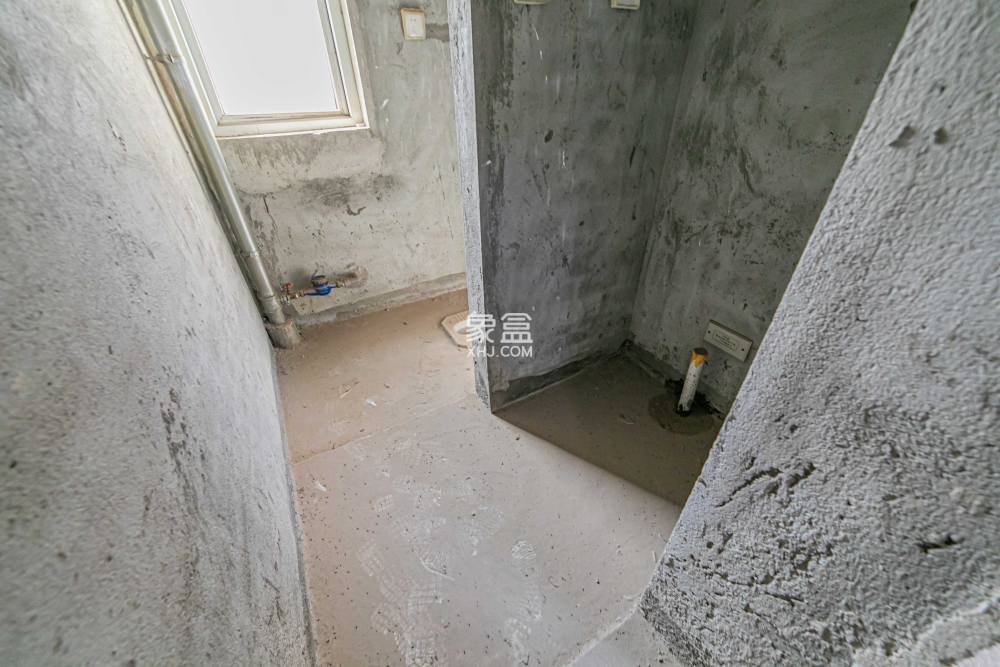 華江樂天花亭  4室2廳2衛(wèi)   121.10萬