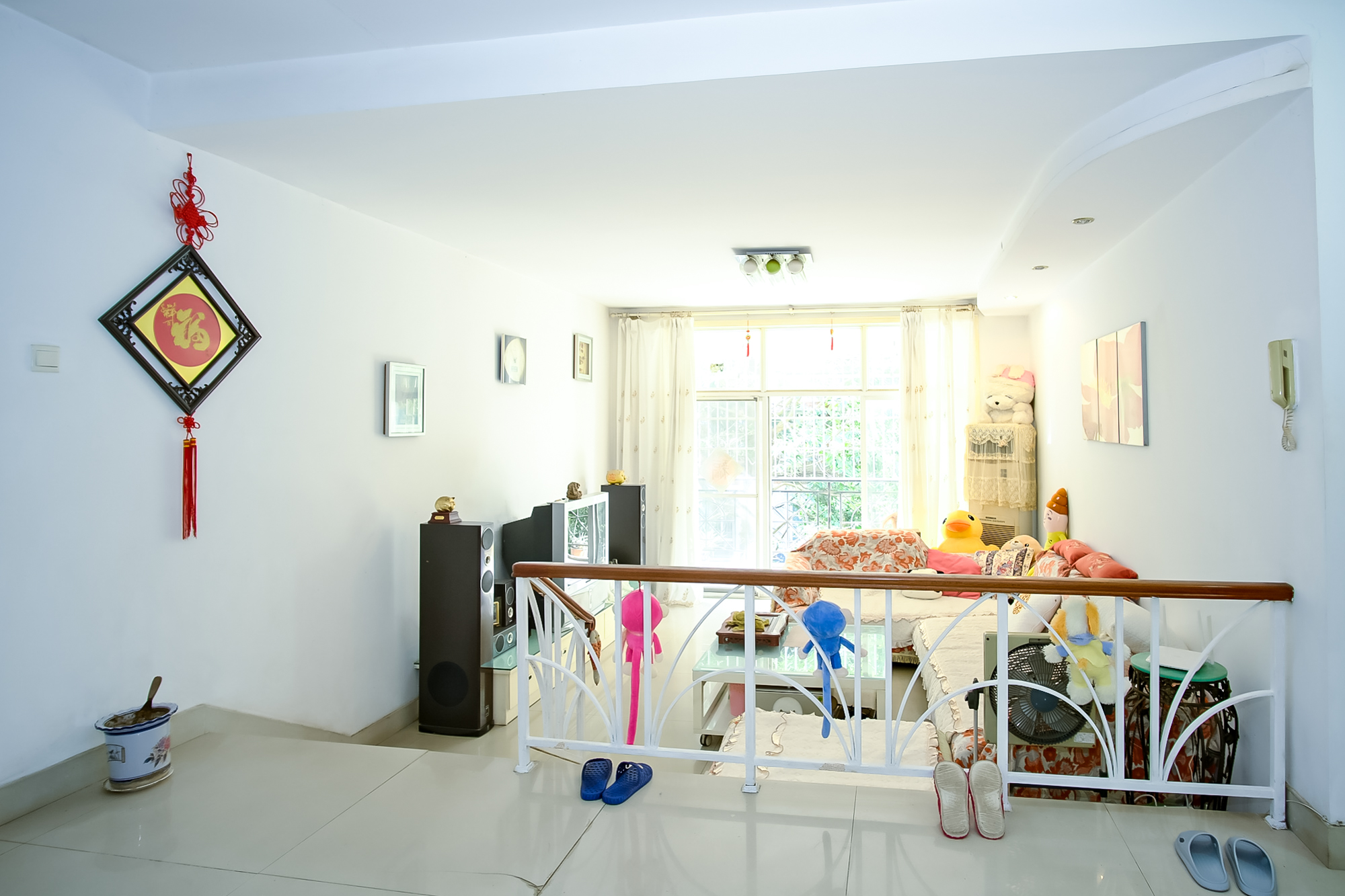 山水人家三期 3室2厅2卫 65.99万 山水人家三期 3室2厅2卫 65.99万客厅