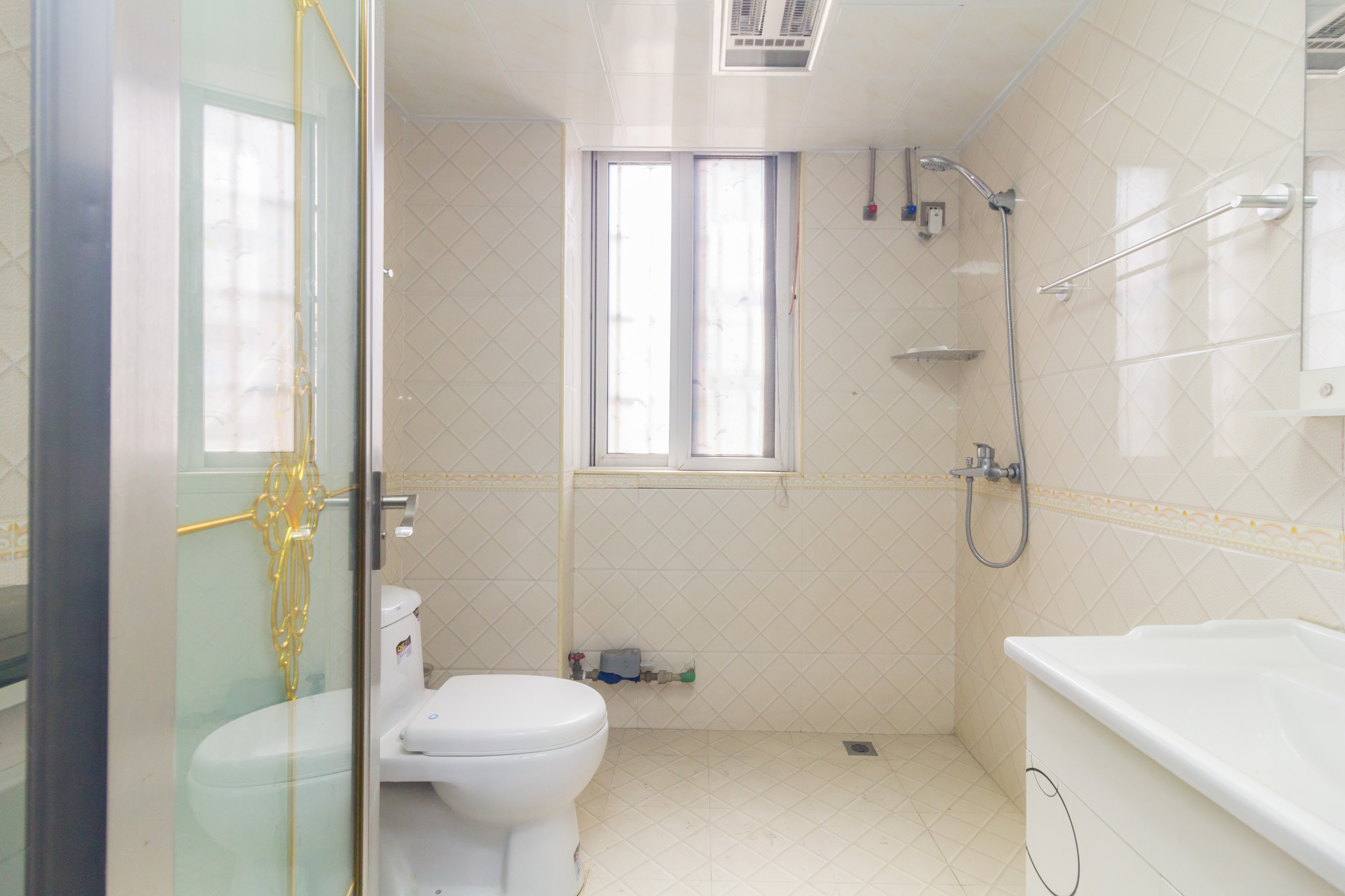 昌和商业中心/昌和国际 1室1厅1卫 26.00万 昌和商业中心/昌和国际 1室1厅1卫 26.00万卫生间