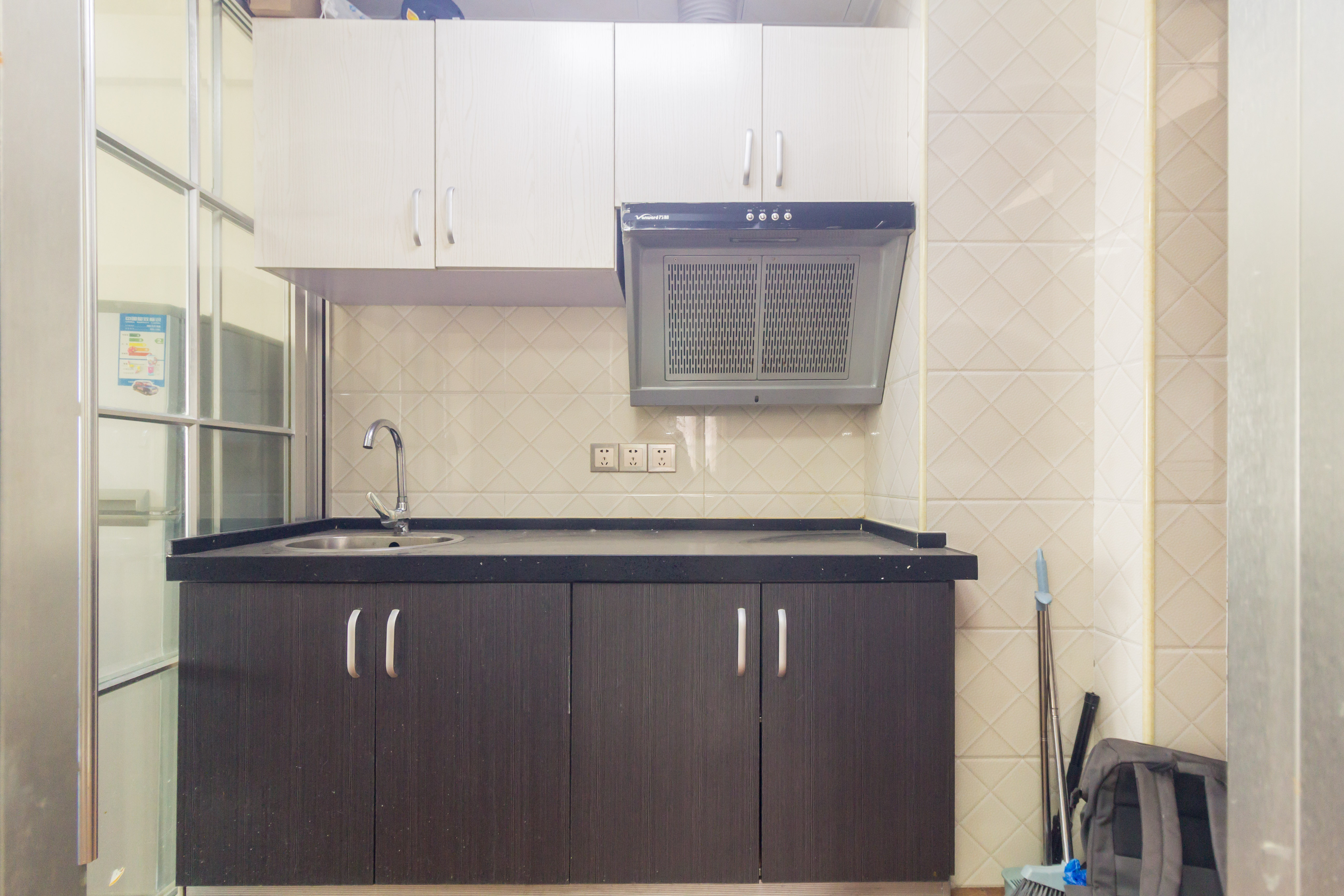 昌和商业中心/昌和国际 1室1厅1卫 26.00万 昌和商业中心/昌和国际 1室1厅1卫 26.00万厨房