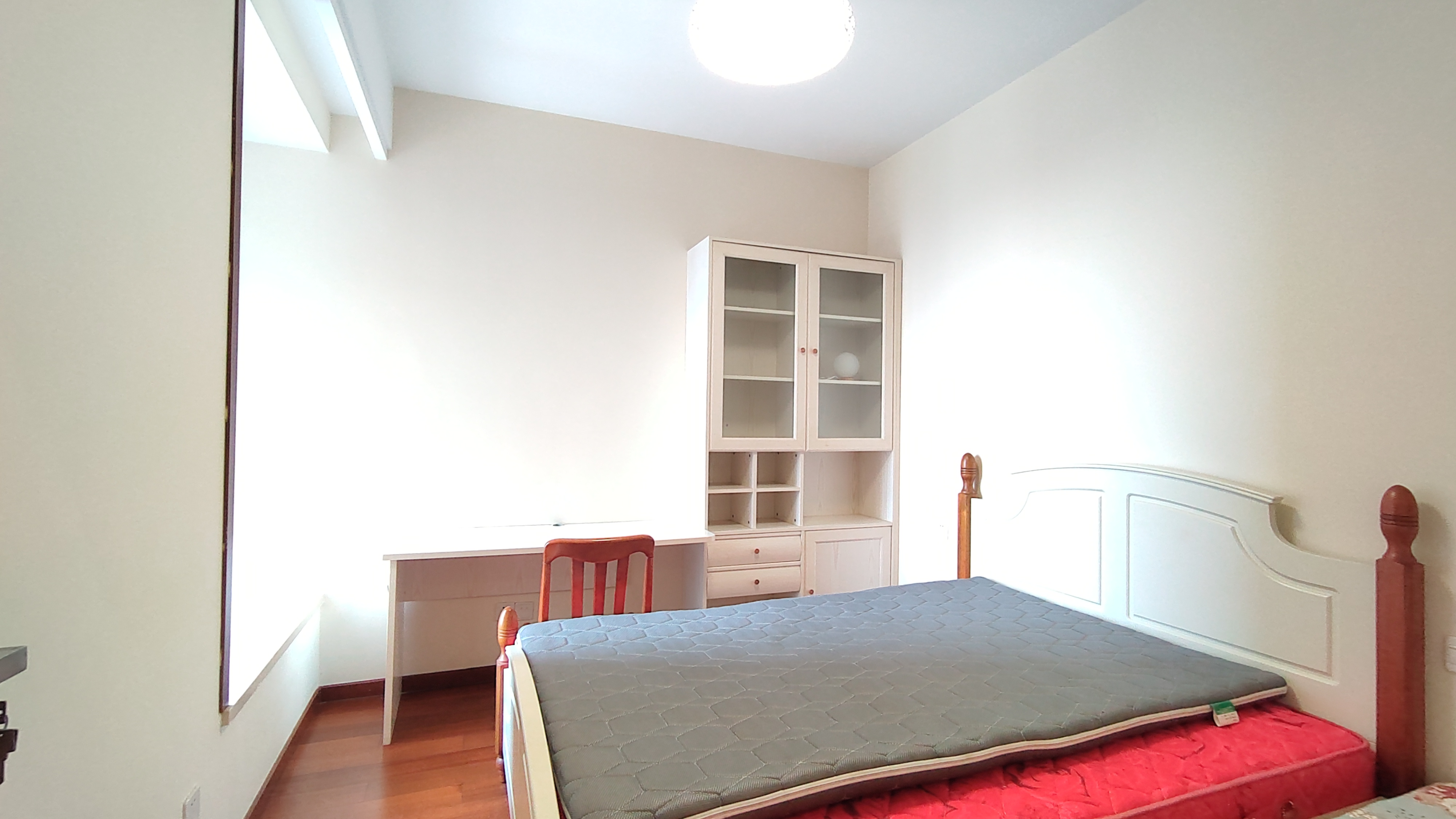 晋合湘水湾三期  3室2厅2卫   88.00万 晋合湘水湾三期  3室2厅2卫   88.00万室内图