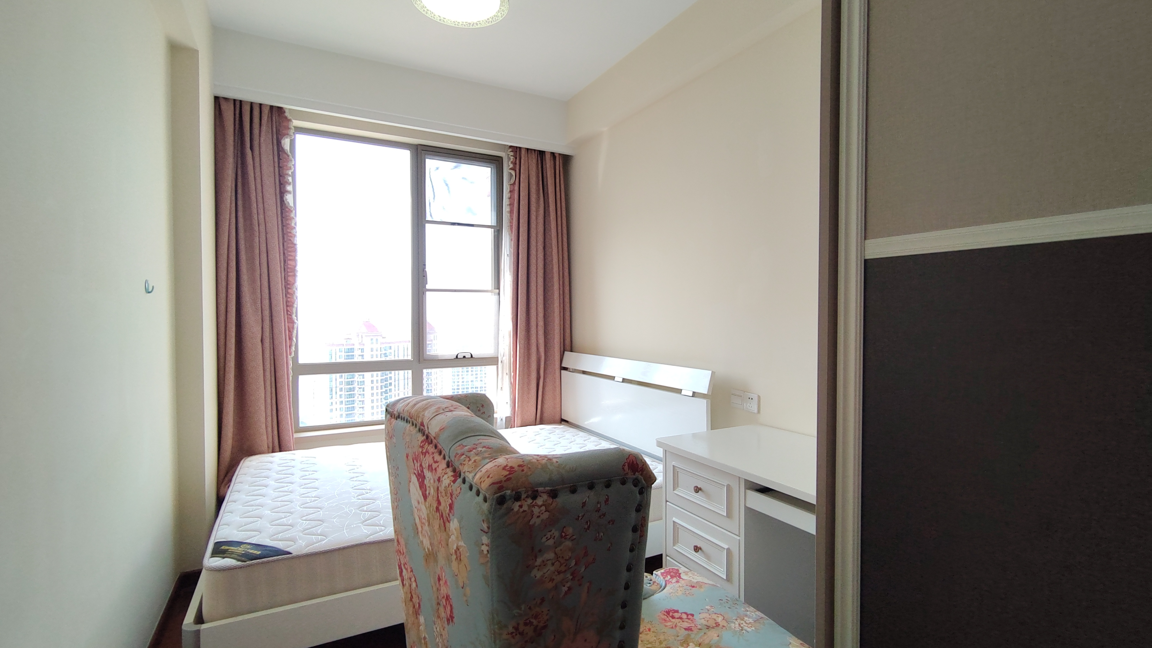 晋合湘水湾三期  3室2厅2卫   88.00万 晋合湘水湾三期  3室2厅2卫   88.00万室内图