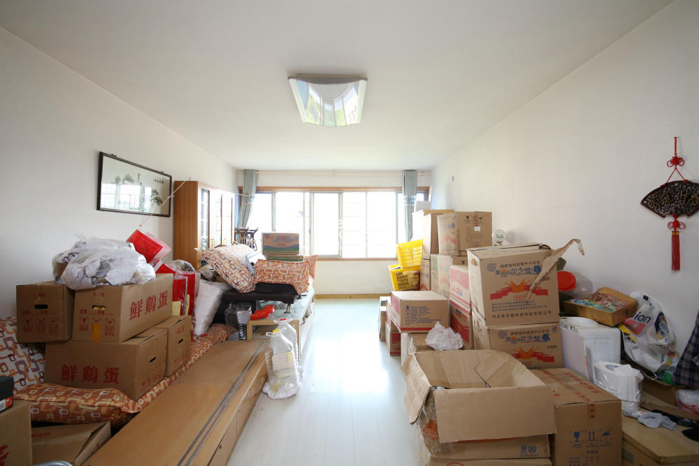 长沙市化工医药行业管理办公室宿舍  3室2厅1卫   89.80万