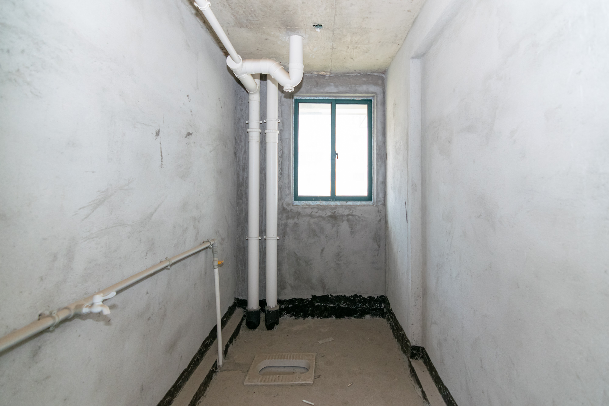 红建滨水铭城  3室2厅2卫   58.00万卫生间