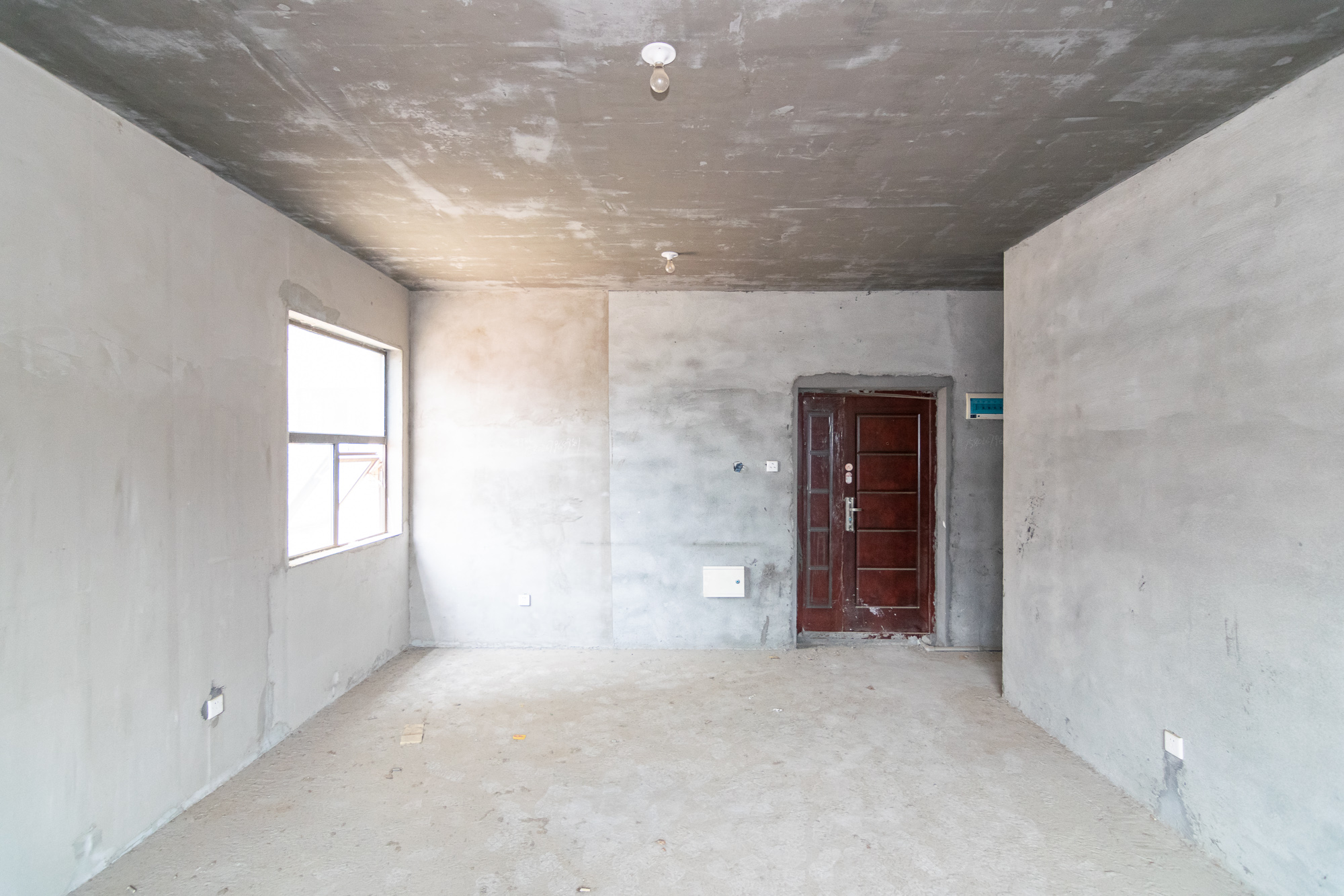 西湖星城公馆 3室2厅1卫 56.00万 西湖星城公馆 3室2厅1卫 56.00万客厅