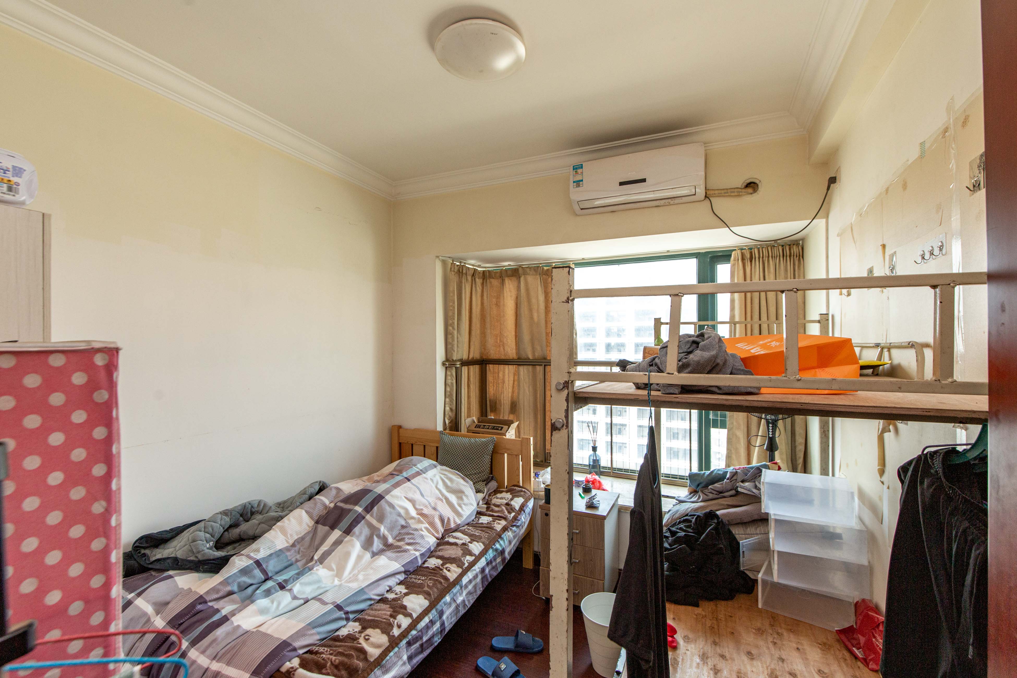 恒大绿洲 3室1厅1卫 110.0万 恒大绿洲 3室1厅1卫 110.0万卧室