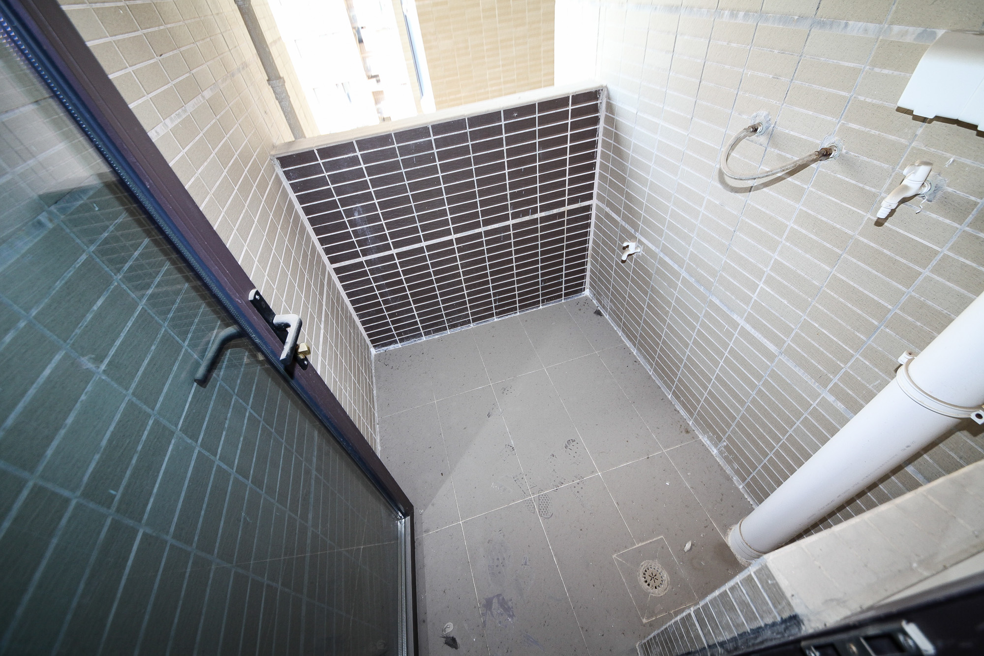 时代倾城二期 2室1厅1卫 68.0万 时代倾城二期 2室1厅1卫 68.0万阳台