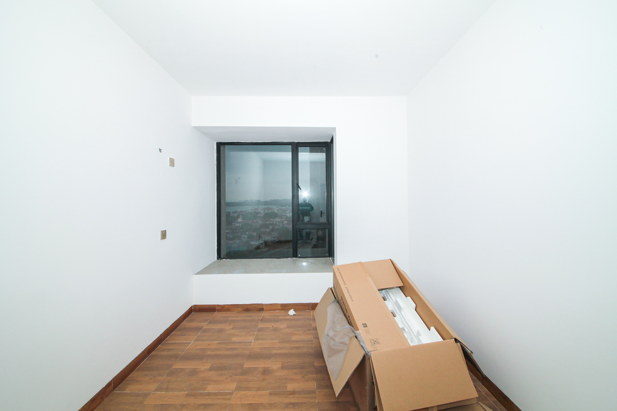 松雅湖金岸  2室2厅1卫   78.00万卧室