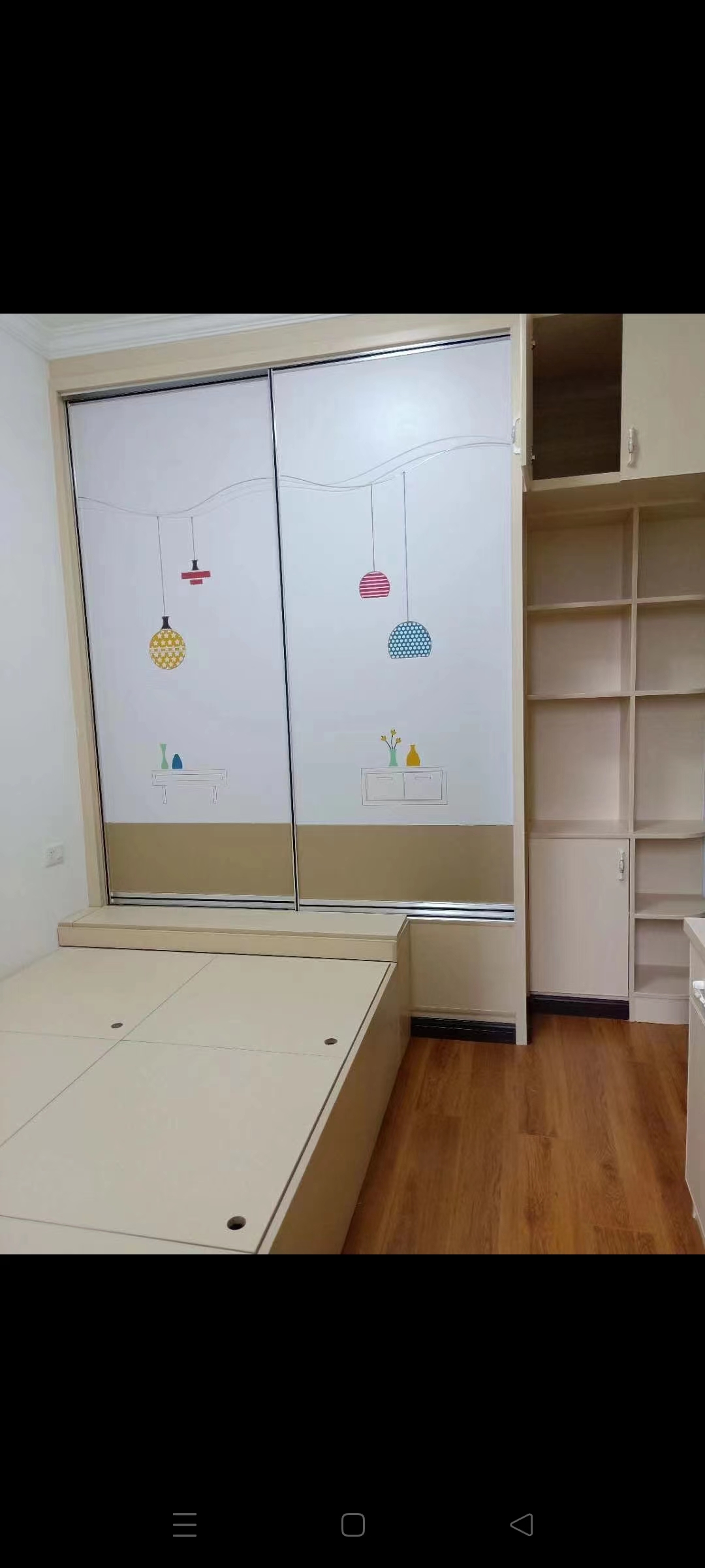 中天会展城A区  4室2厅2卫   3200.00元/月室内图