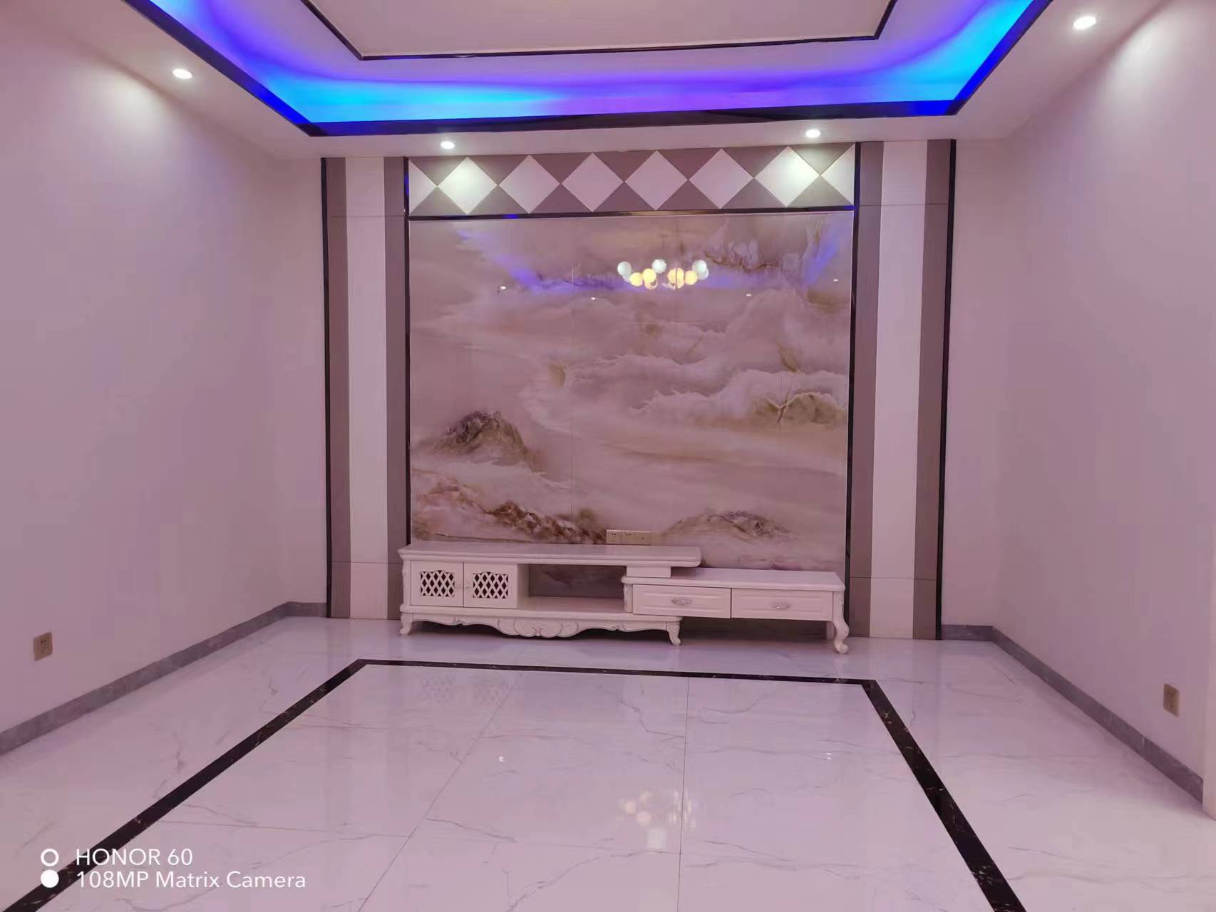 立新二社区 3室2厅1卫 2000.00元/月 立新二社区 3室2厅1卫 2000.00元/月室内图