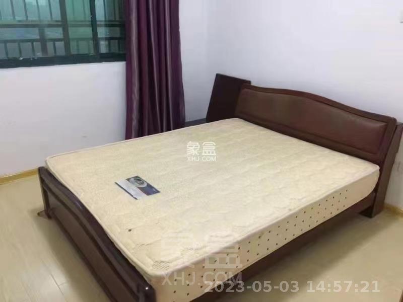 金馨花园 4室2厅2卫 1800.00元/月 金馨花园 4室2厅2卫 1800.00元/月室内图