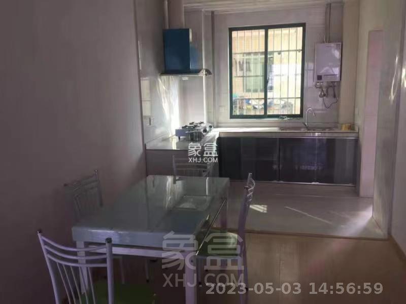 金馨花园 4室2厅2卫 1800.00元/月 金馨花园 4室2厅2卫 1800.00元/月室内图