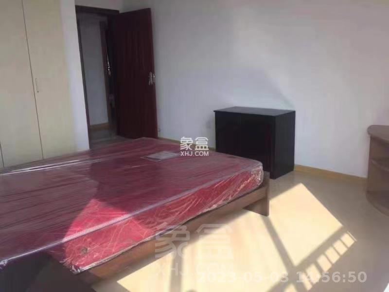 金馨花园 4室2厅2卫 1800.00元/月 金馨花园 4室2厅2卫 1800.00元/月室内图