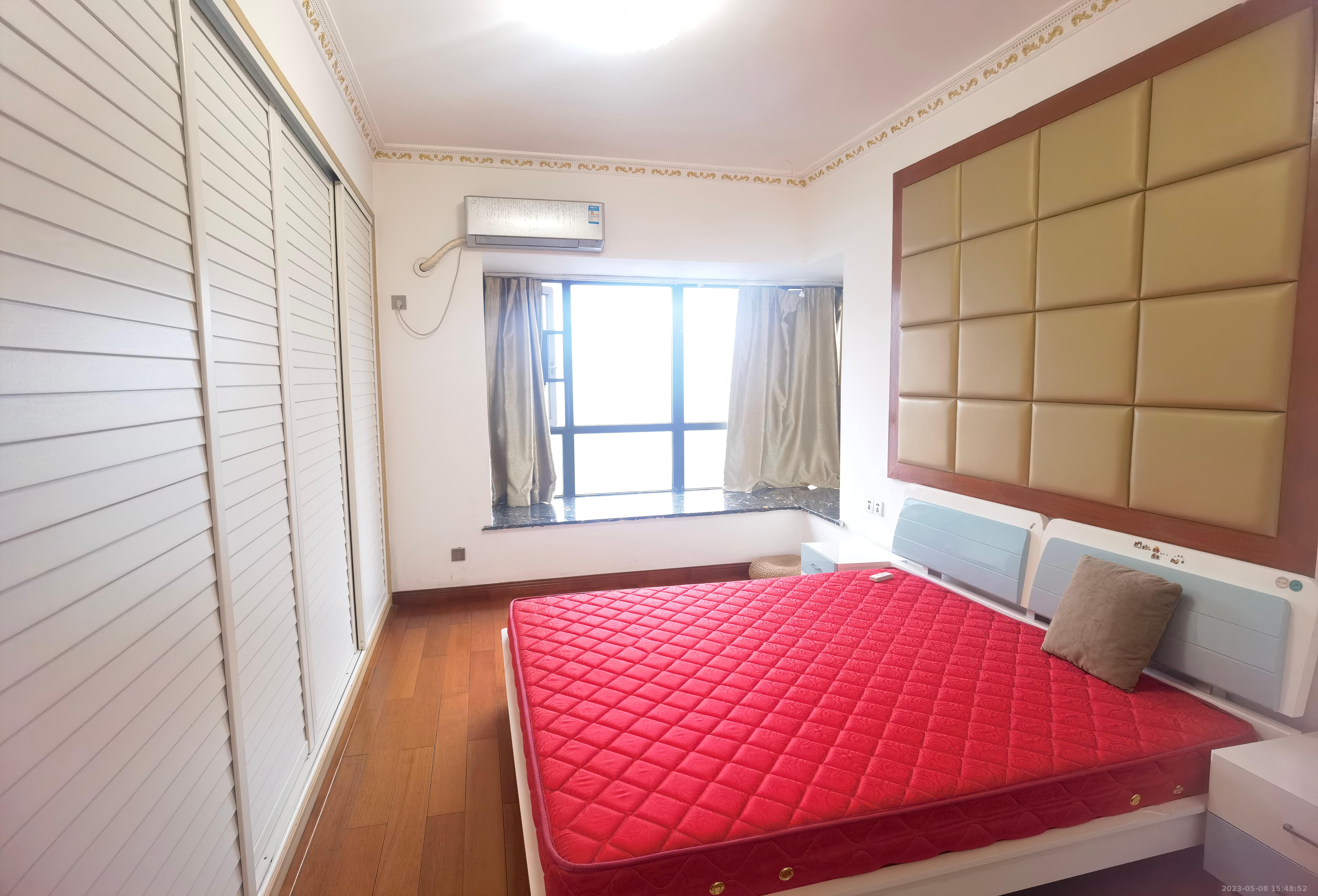 美的城一期  3室2厅2卫   2300.00元/月室内图