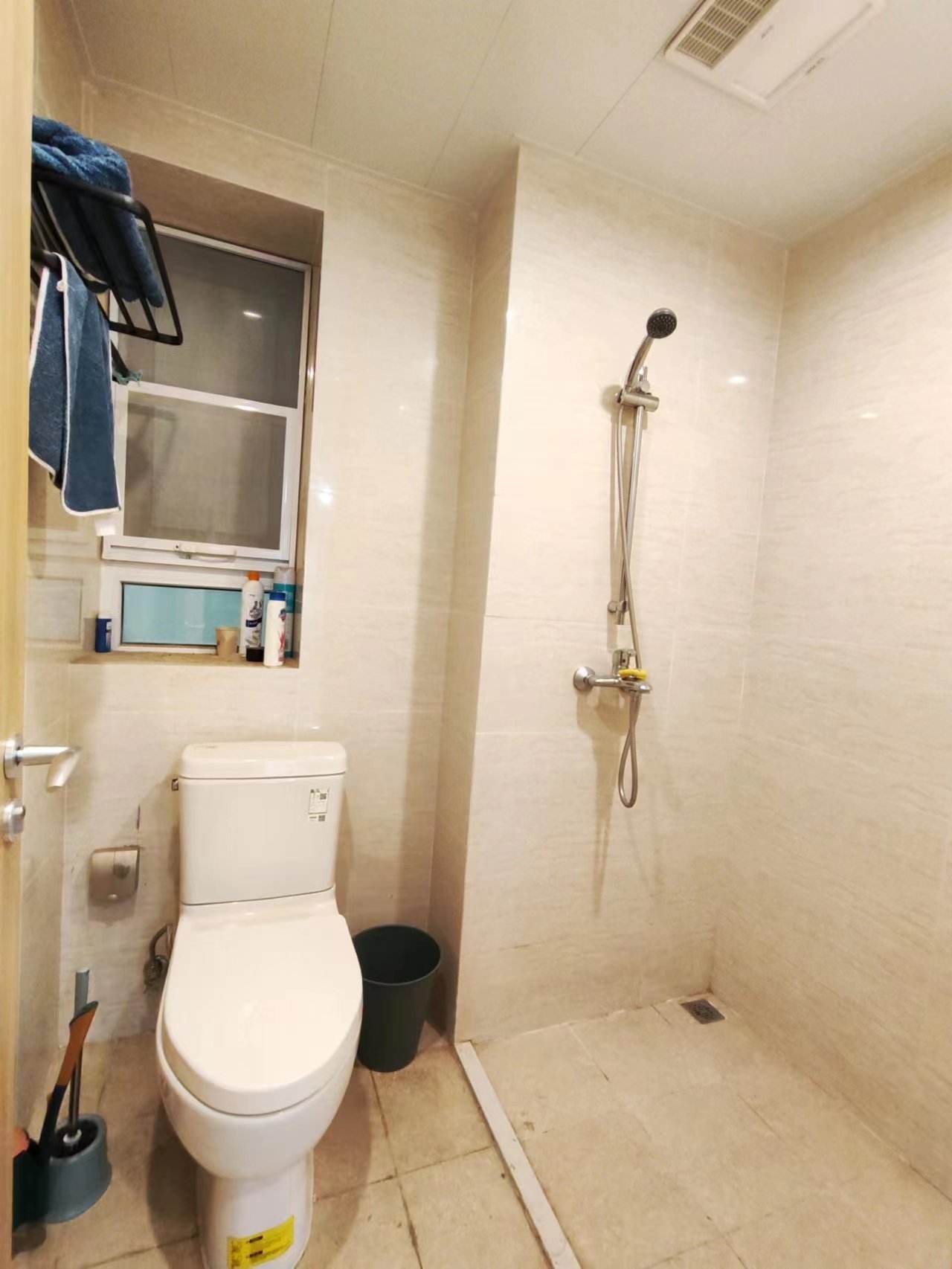 中铁建万科翡翠  3室2厅1卫   3300.00元/月室内图