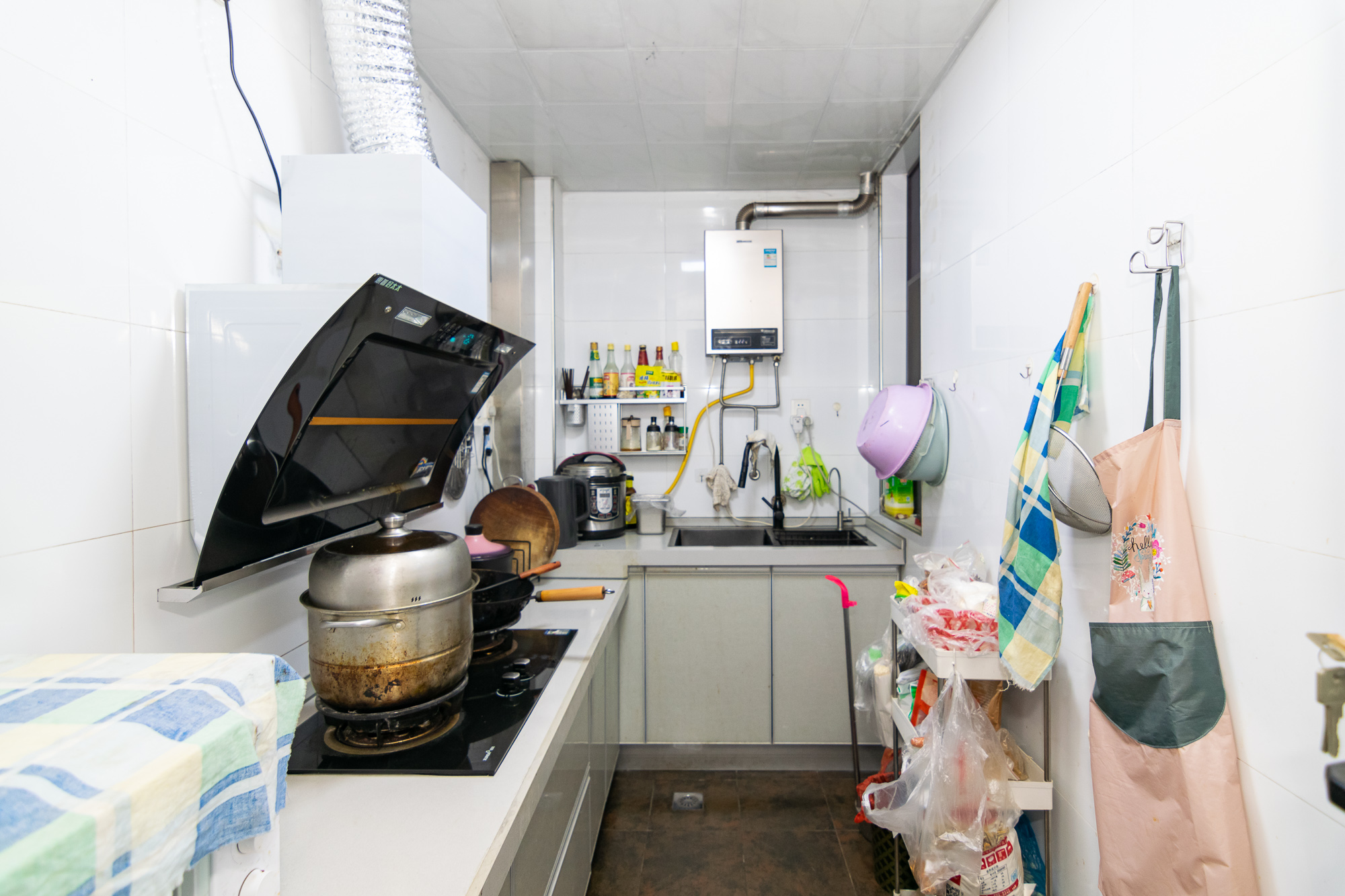 新城国际花都  2室2厅1卫   58.00万 新城国际花都  2室2厅1卫   58.00万厨房