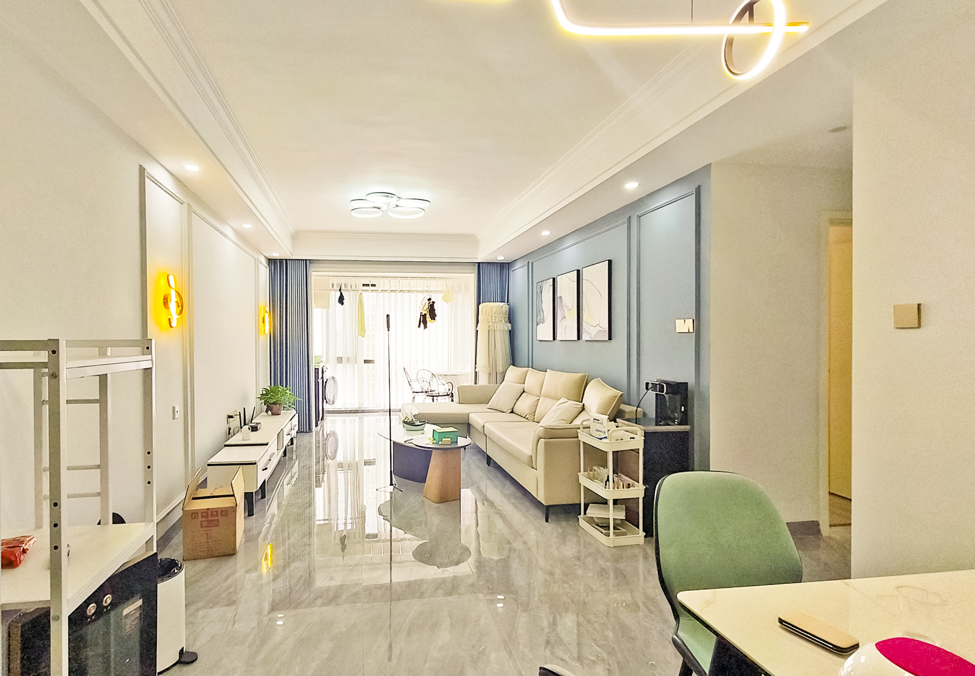 保利天禧D区 3室2厅1卫 148.0万 保利天禧D区 3室2厅1卫 148.0万客厅