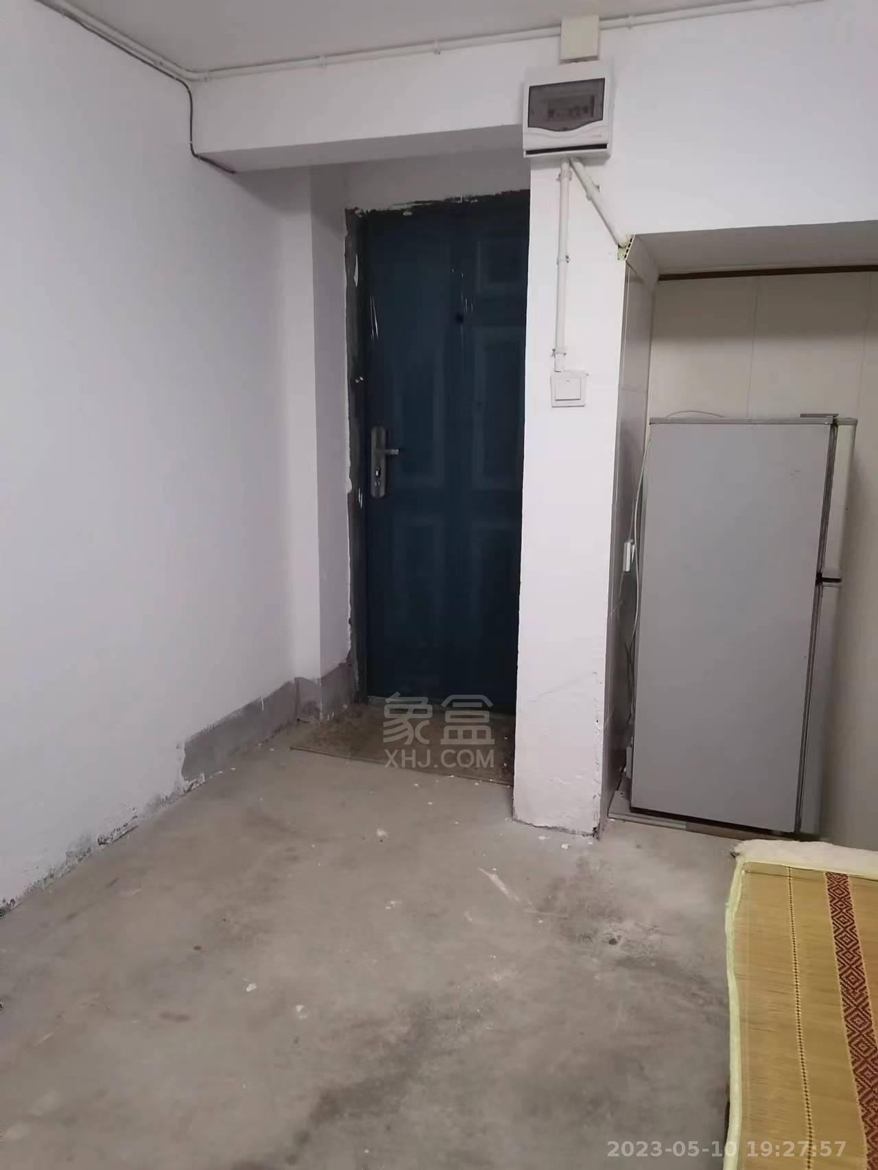 御景东方 1室0厅0卫 450.00元/月 御景东方 1室0厅0卫 450.00元/月室内图