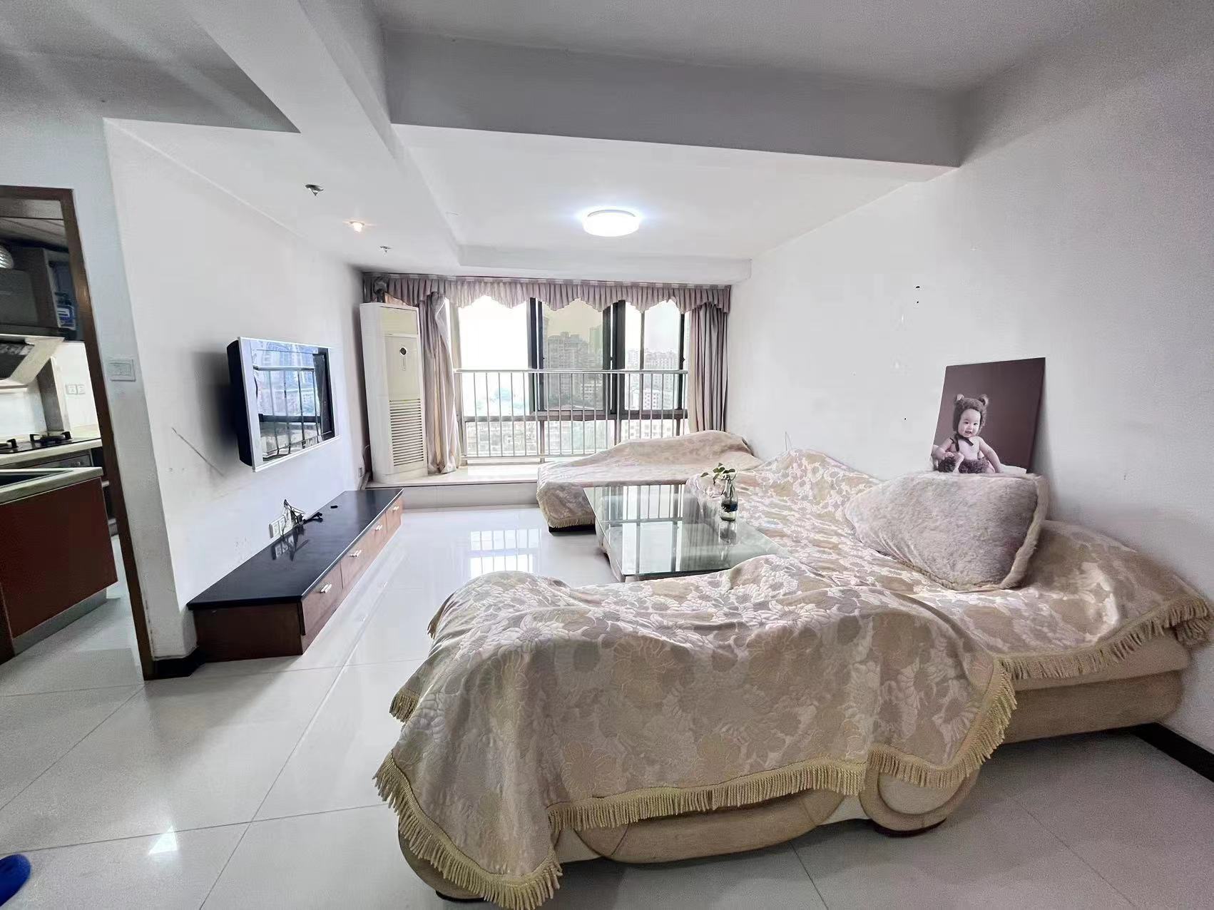 现代城 0室0厅0卫 52.00万 现代城 0室0厅0卫 52.00万室内图