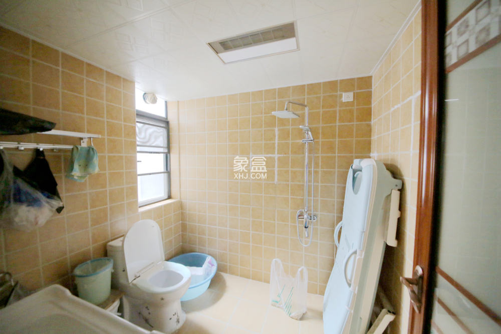 江河東瀾灣  3室2廳1衛(wèi)   131.00萬