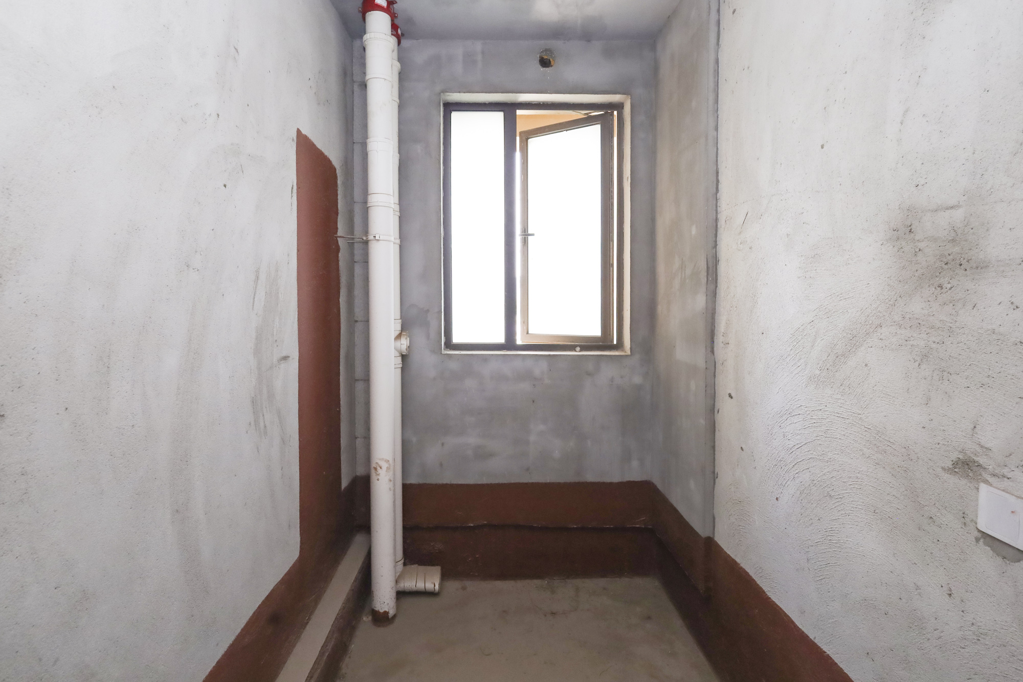 光明E城  4室2厅2卫    115.0万卫生间