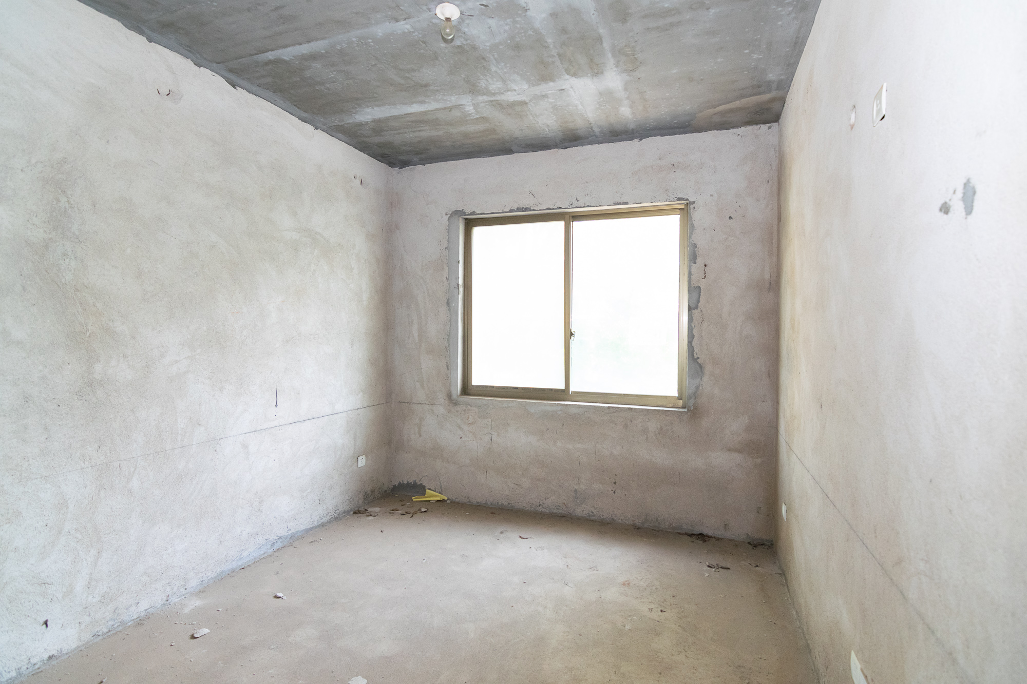 湖南报业文化城（米地亚家园）  6室2厅3卫   290.00万卧室